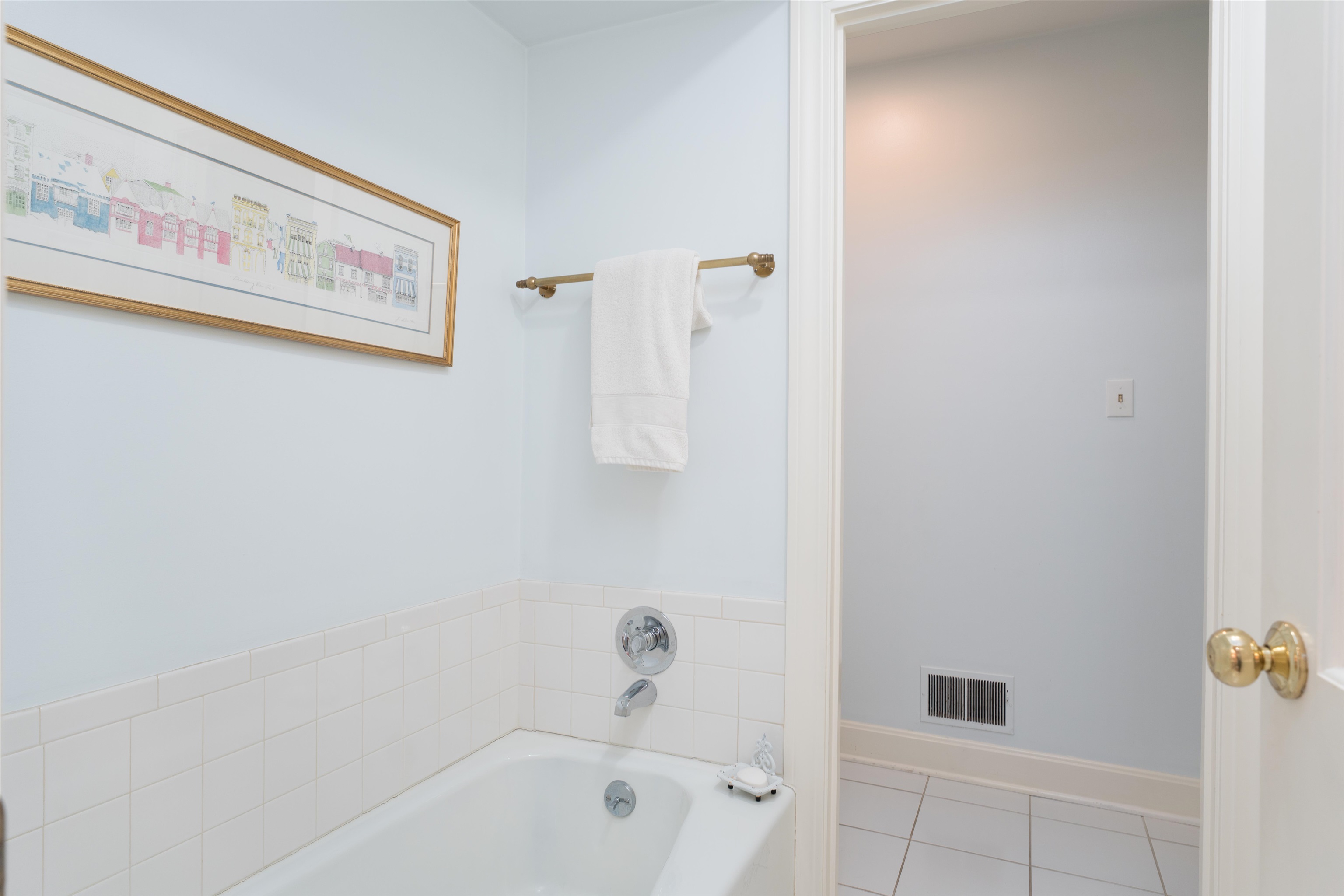 1927 Eaton Ave, Owensboro, Kentucky 42301, 4 Bedrooms Bedrooms, ,3 BathroomsBathrooms,Single Family Residence,For Sale,Eaton Ave,93197