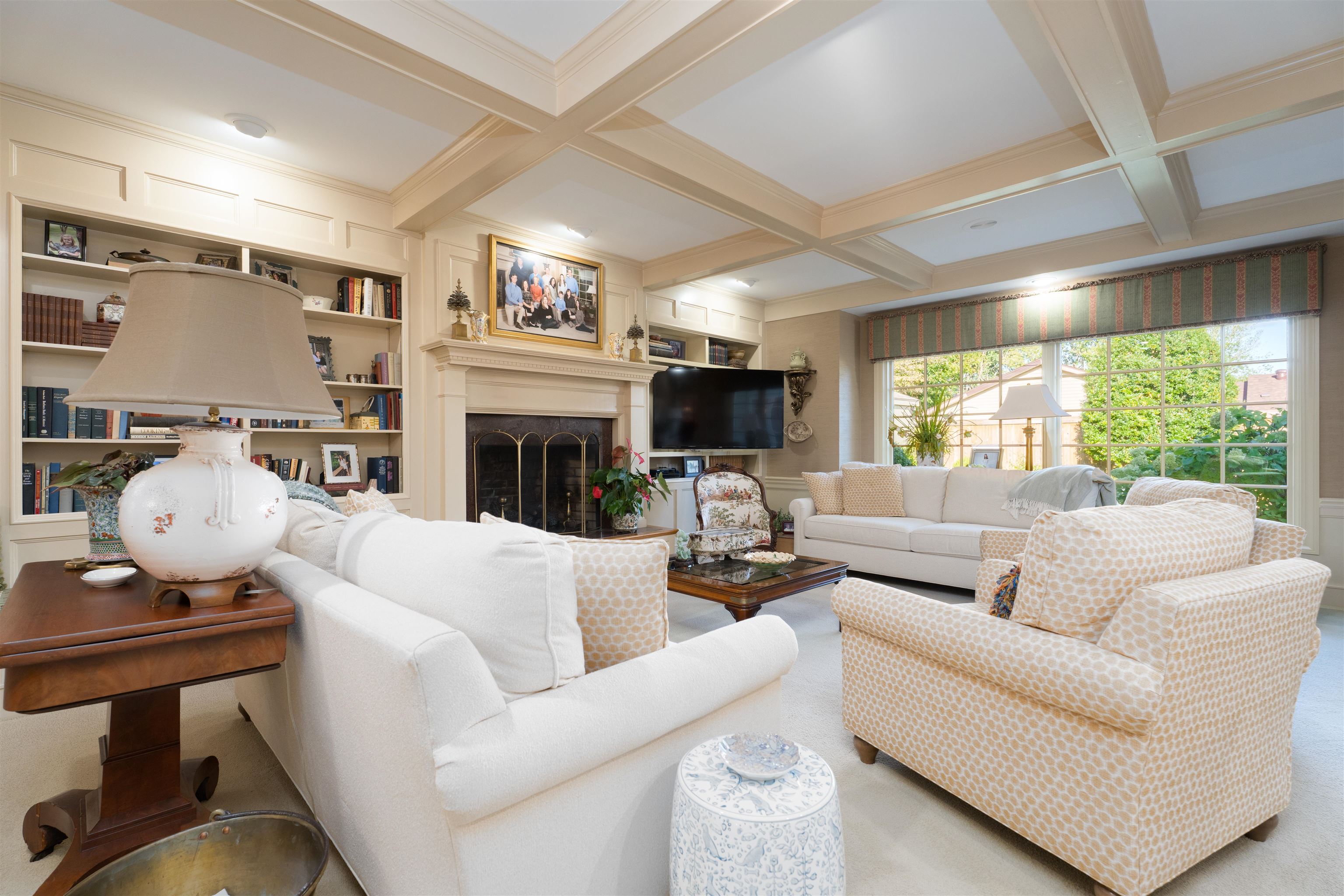 1927 Eaton Ave, Owensboro, Kentucky 42301, 4 Bedrooms Bedrooms, ,3 BathroomsBathrooms,Single Family Residence,For Sale,Eaton Ave,93197