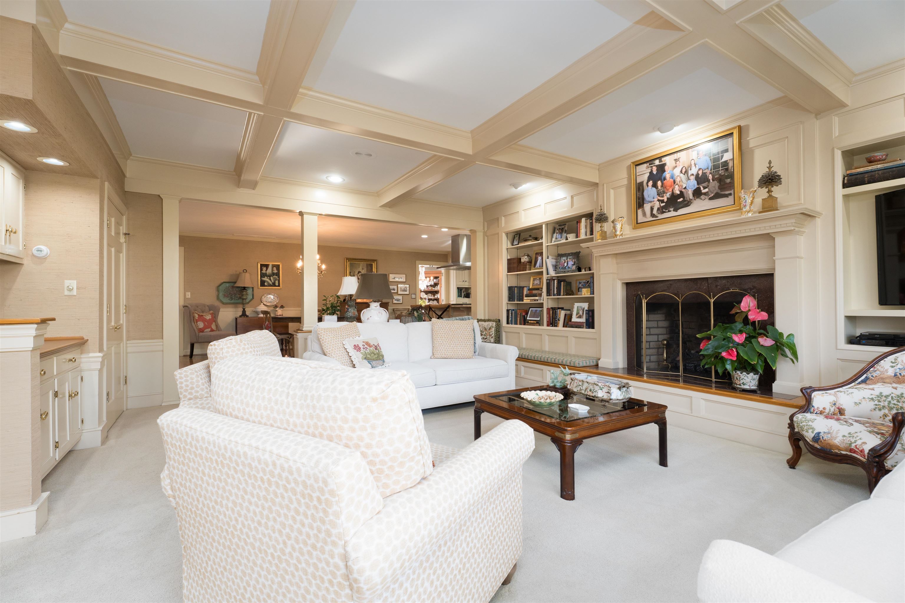 1927 Eaton Ave, Owensboro, Kentucky 42301, 4 Bedrooms Bedrooms, ,3 BathroomsBathrooms,Single Family Residence,For Sale,Eaton Ave,93197