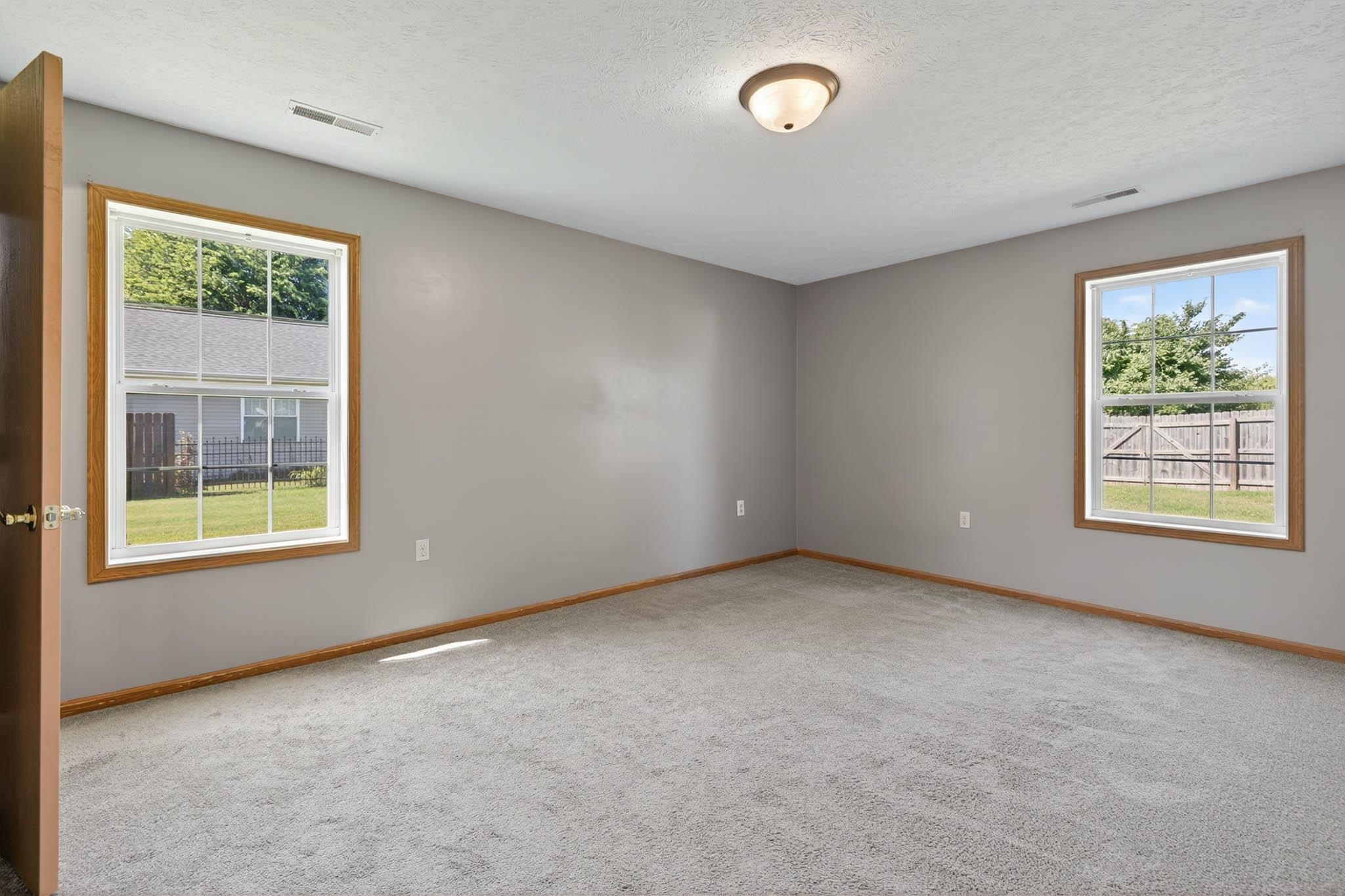 1605 Fifth Street, Owensboro, Kentucky 42301, 3 Bedrooms Bedrooms, ,1 BathroomBathrooms,Single Family Residence,For Sale,Fifth Street,93199