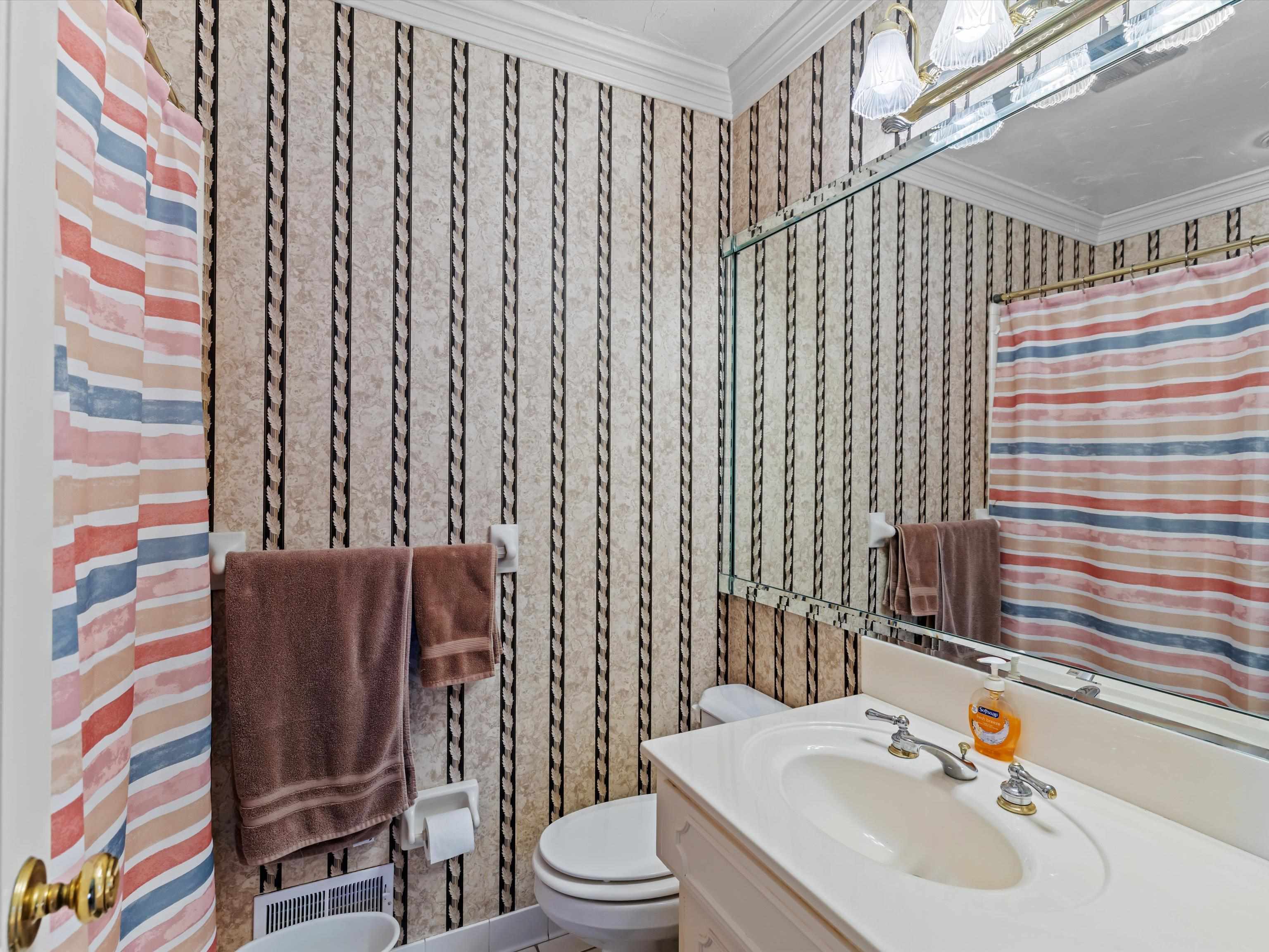 1635 Forrest Ln, Owensboro, Kentucky 42301, 4 Bedrooms Bedrooms, ,2 BathroomsBathrooms,Single Family Residence,For Sale,Forrest Ln,93211