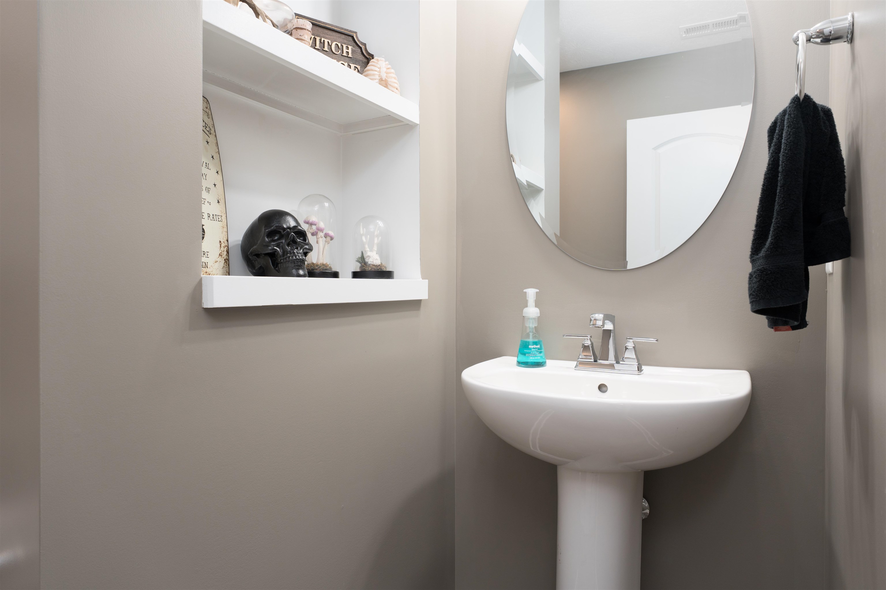 4106 Little Bluestem Drive, Owensboro, Kentucky 42303, 3 Bedrooms Bedrooms, ,2 BathroomsBathrooms,Single Family Residence,For Sale,Little Bluestem Drive,93242