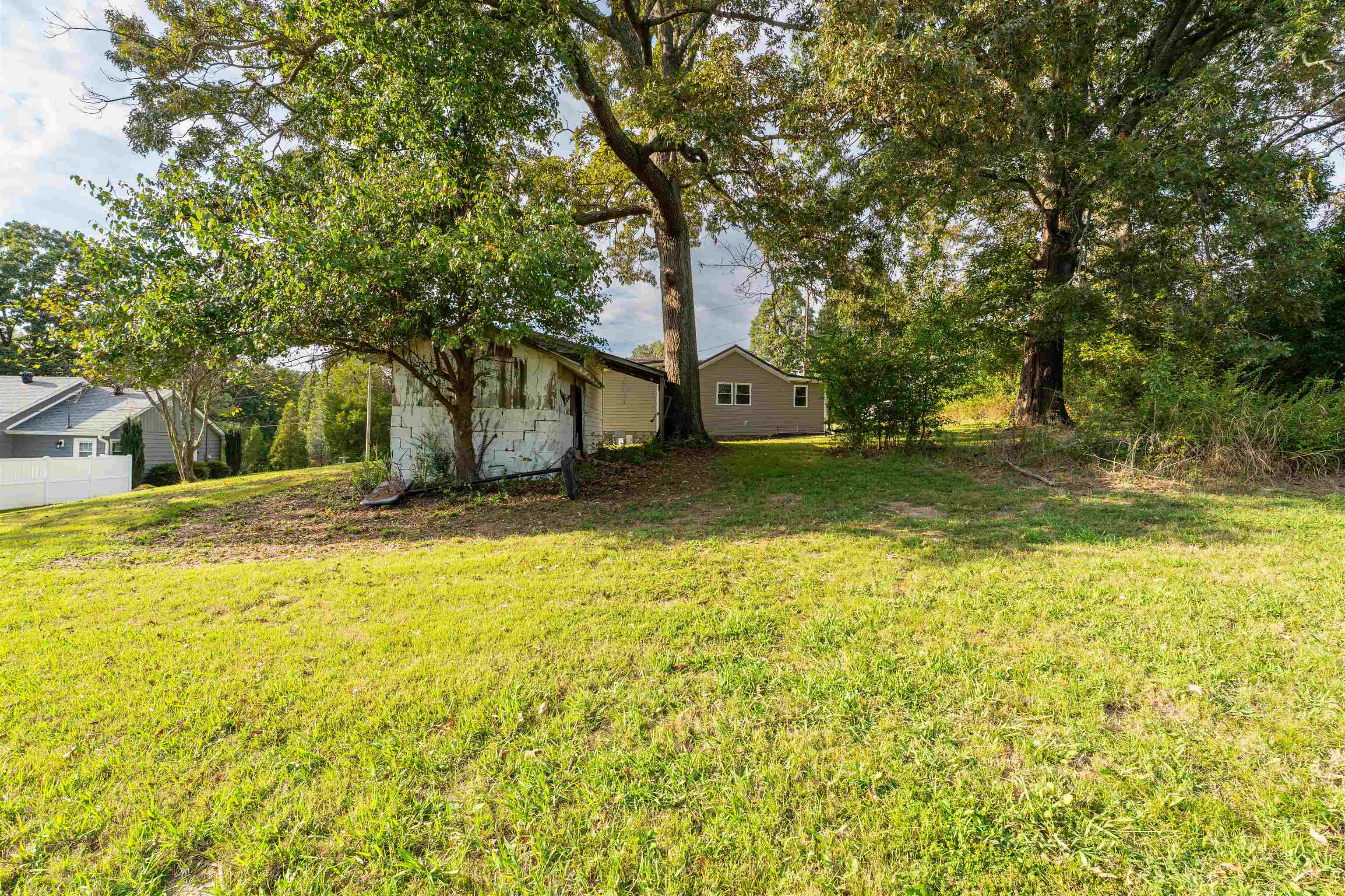 418 Richardson Rd, Greenville, Kentucky 42345, 3 Bedrooms Bedrooms, ,1 BathroomBathrooms,Single Family Residence,For Sale,Richardson Rd,93246