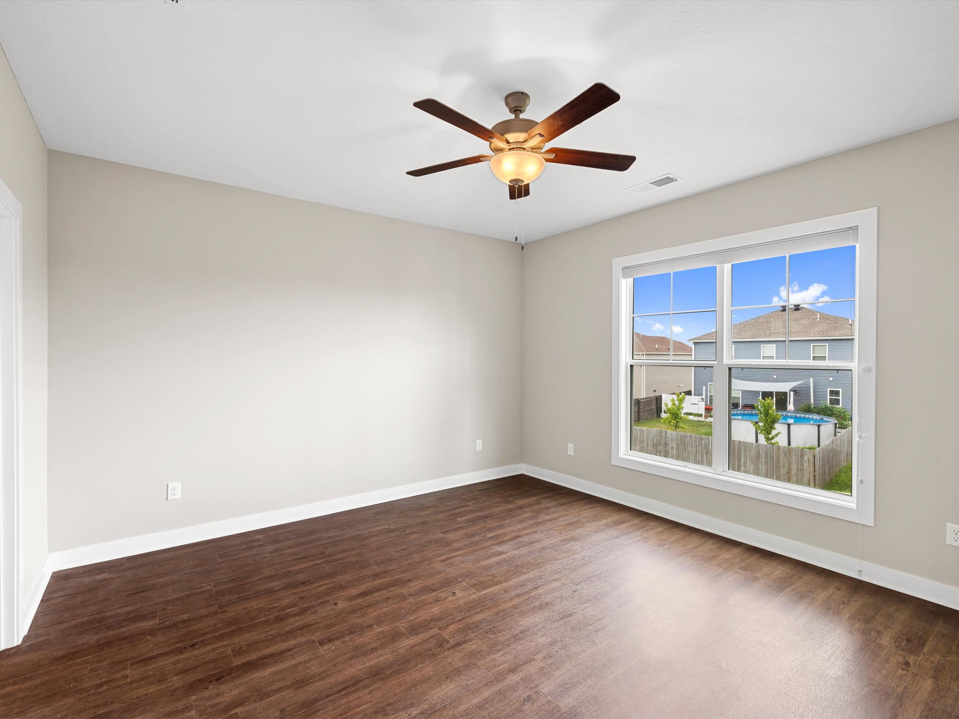 6623 Blue Ridge Court, Utica, Kentucky 42376, 4 Bedrooms Bedrooms, ,2 BathroomsBathrooms,Single Family Residence,For Sale,Blue Ridge Court,93256