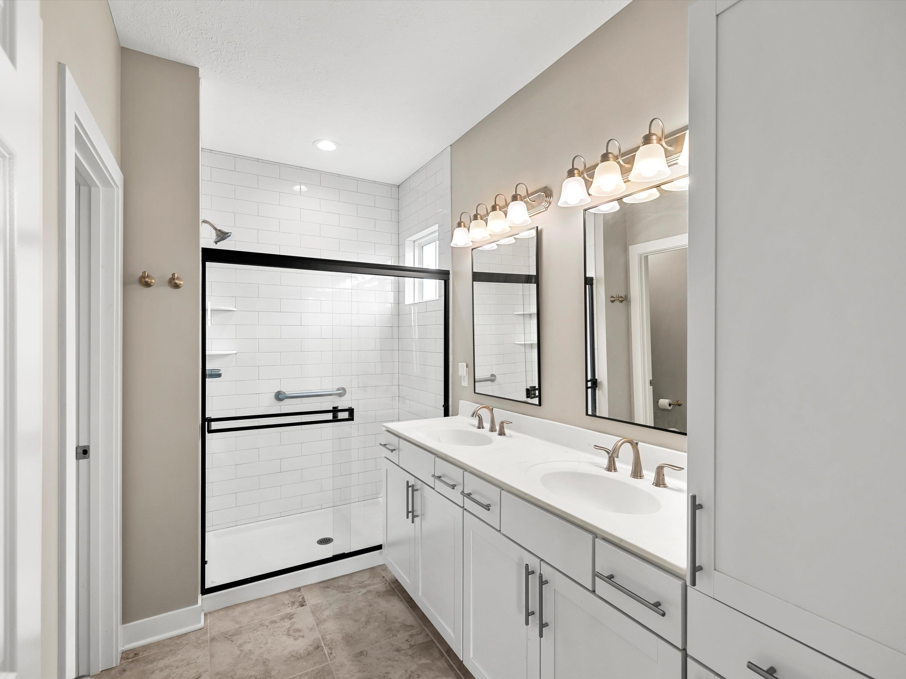 6623 Blue Ridge Court, Utica, Kentucky 42376, 4 Bedrooms Bedrooms, ,2 BathroomsBathrooms,Single Family Residence,For Sale,Blue Ridge Court,93256