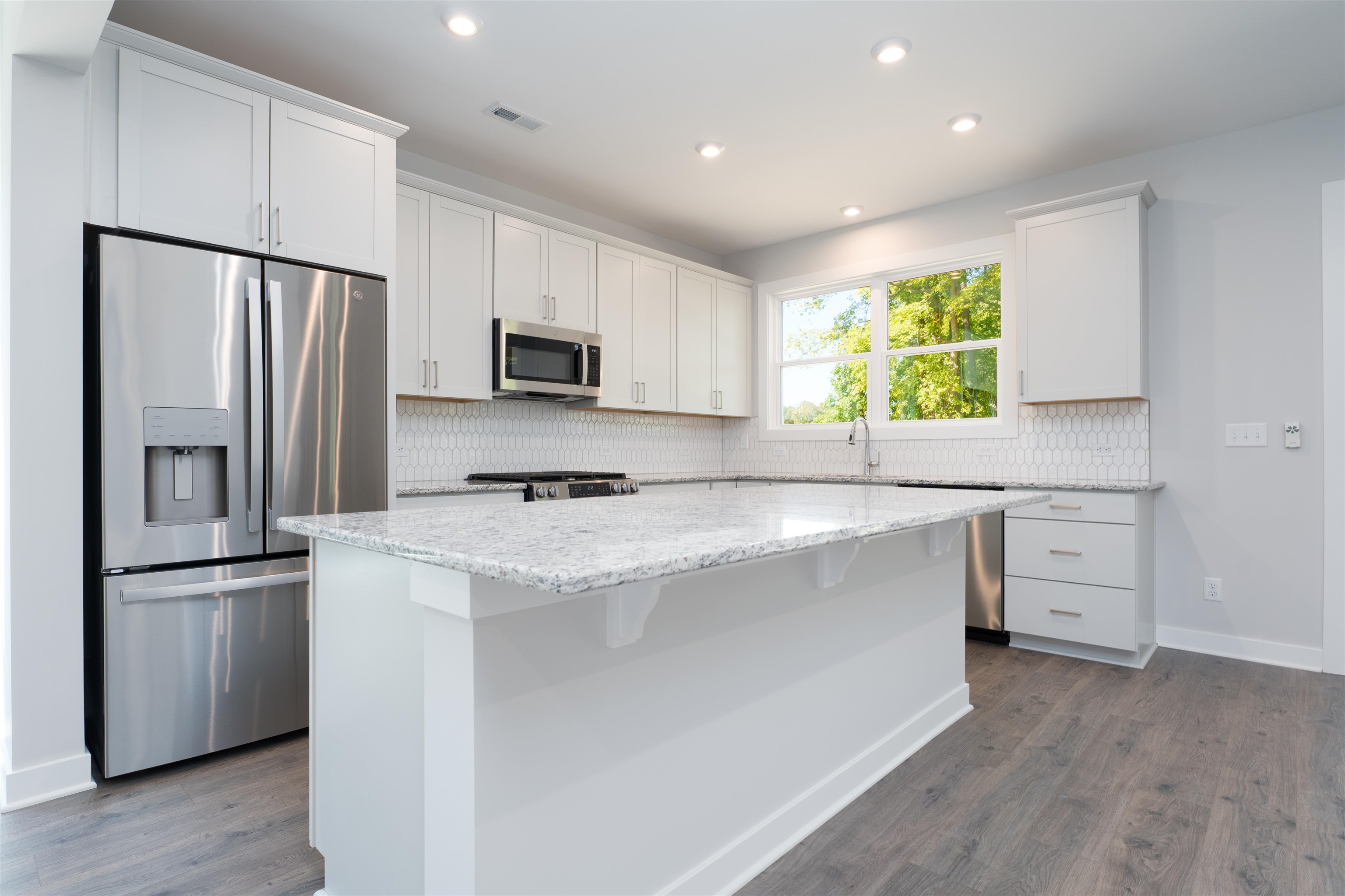 937 Onyx Ln, Owensboro, Kentucky 42301, 4 Bedrooms Bedrooms, ,2 BathroomsBathrooms,Single Family Residence,For Sale,Onyx Ln,93275