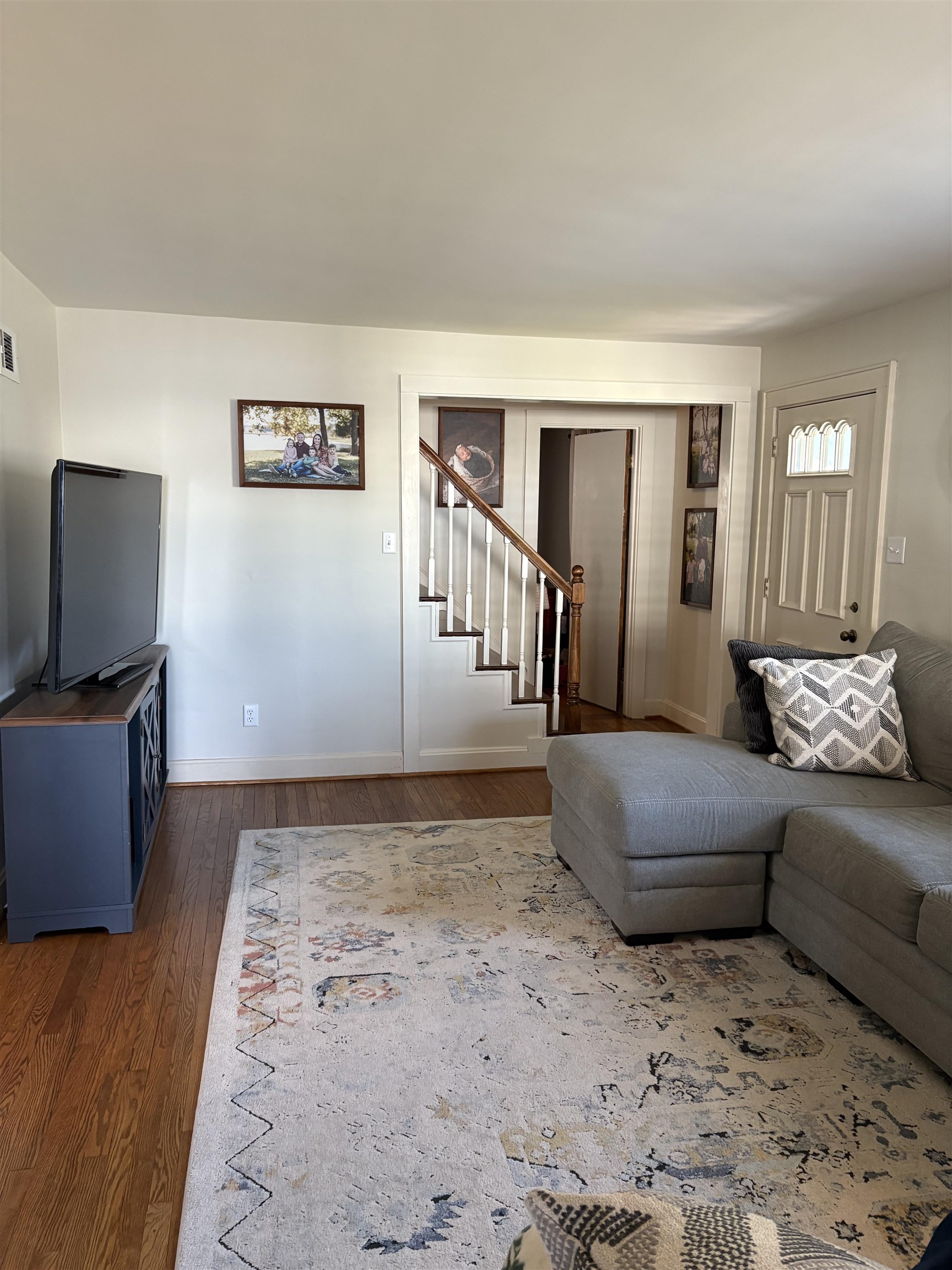 1212 Hill Ave, Owensboro, Kentucky 42301, 4 Bedrooms Bedrooms, ,2 BathroomsBathrooms,Single Family Residence,For Sale,Hill Ave,93276