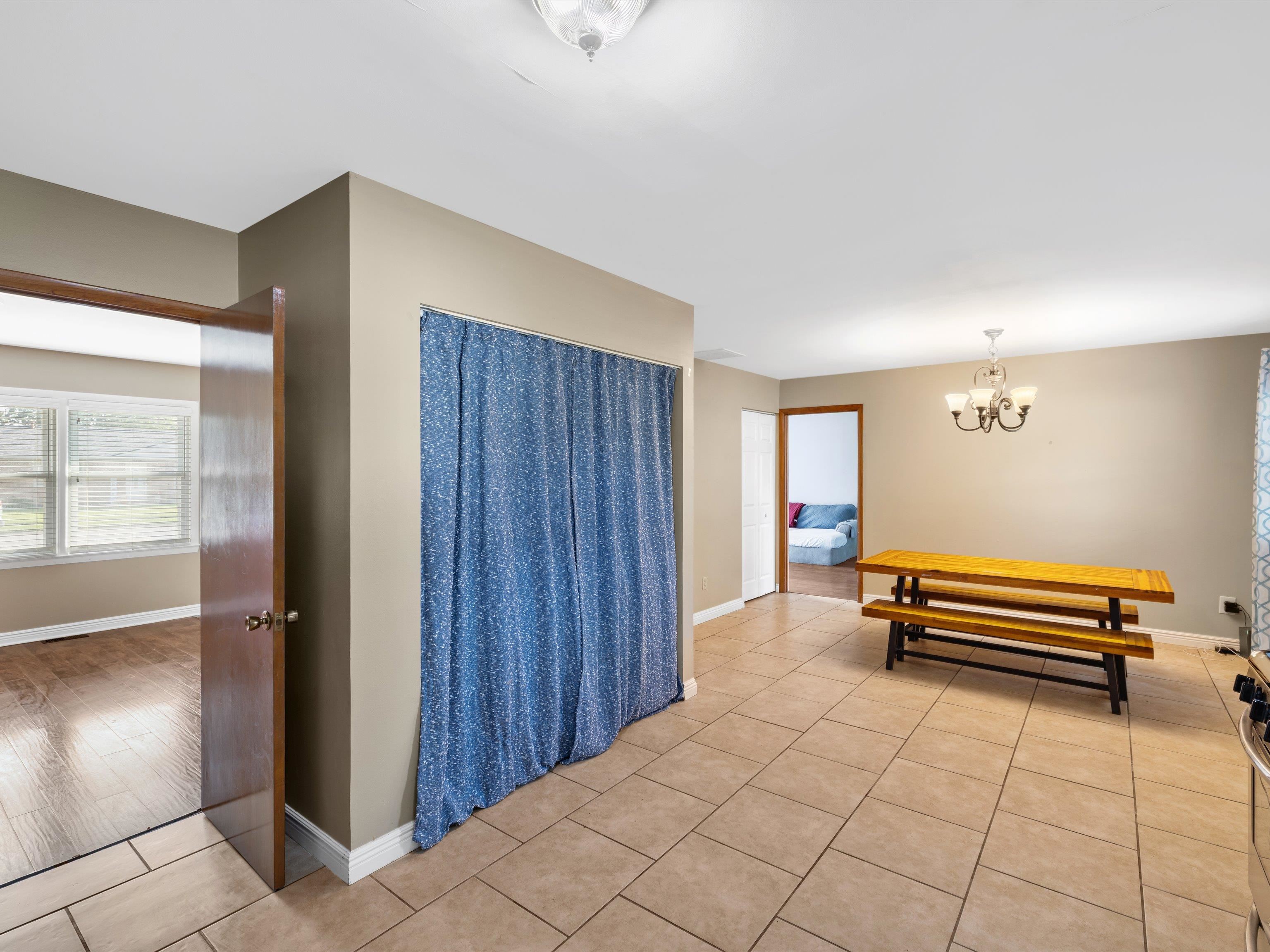 2409 Citation Ave., Owensboro, Kentucky 42301, 4 Bedrooms Bedrooms, ,2 BathroomsBathrooms,Single Family Residence,For Sale,Citation Ave.,93280