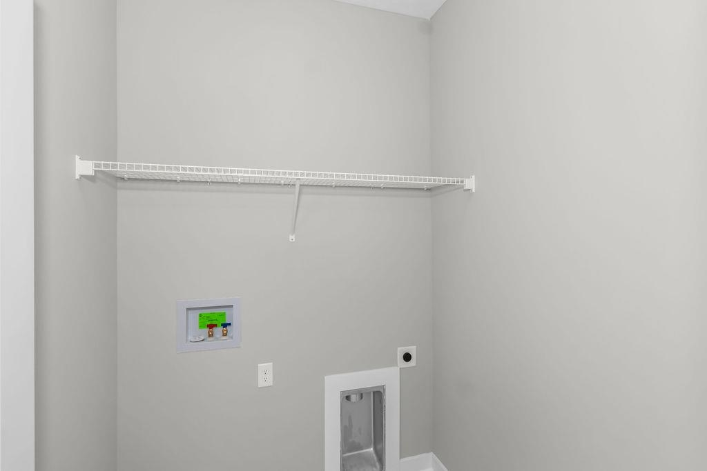 557 Alabaster Ln, Owensboro, Kentucky 42301, 3 Bedrooms Bedrooms, ,2 BathroomsBathrooms,Single Family Residence,For Sale,Alabaster Ln,93284