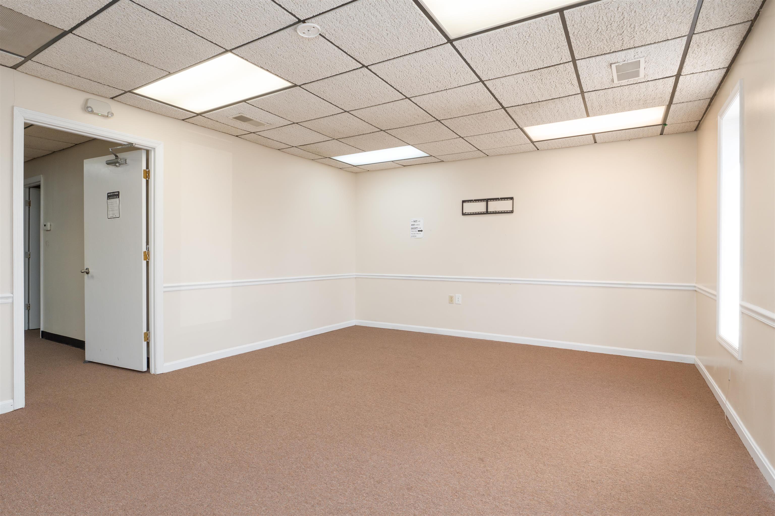 2816 Veach Rd Unit 107/108, Owensboro, Kentucky 42303, ,Mixed Use,For Sale,Veach Rd Unit 107/108,93286