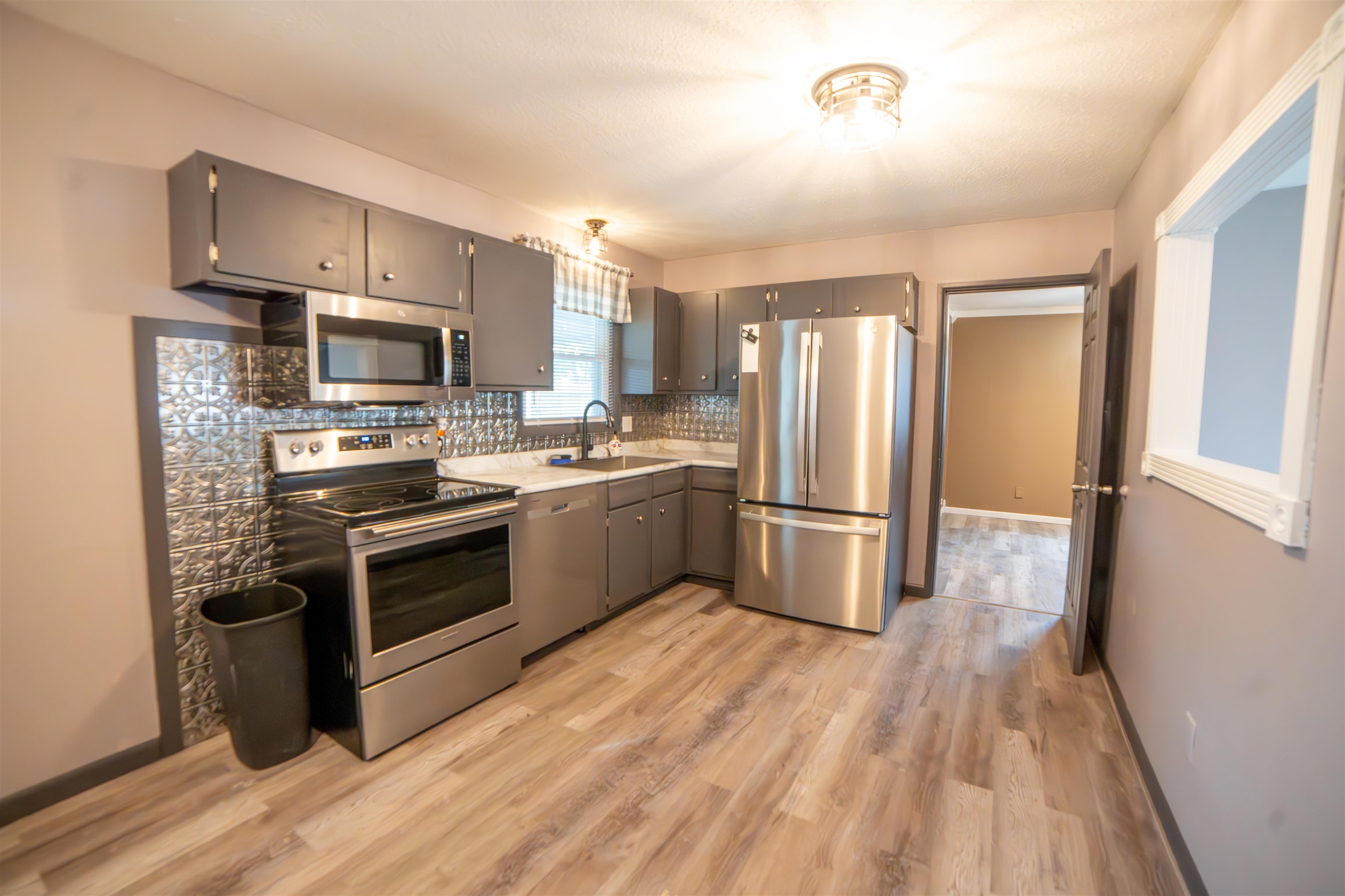 2516 Carryback Ct, Owensboro, Kentucky 42301, 3 Bedrooms Bedrooms, ,1 BathroomBathrooms,Single Family Residence,For Sale,Carryback Ct,93293