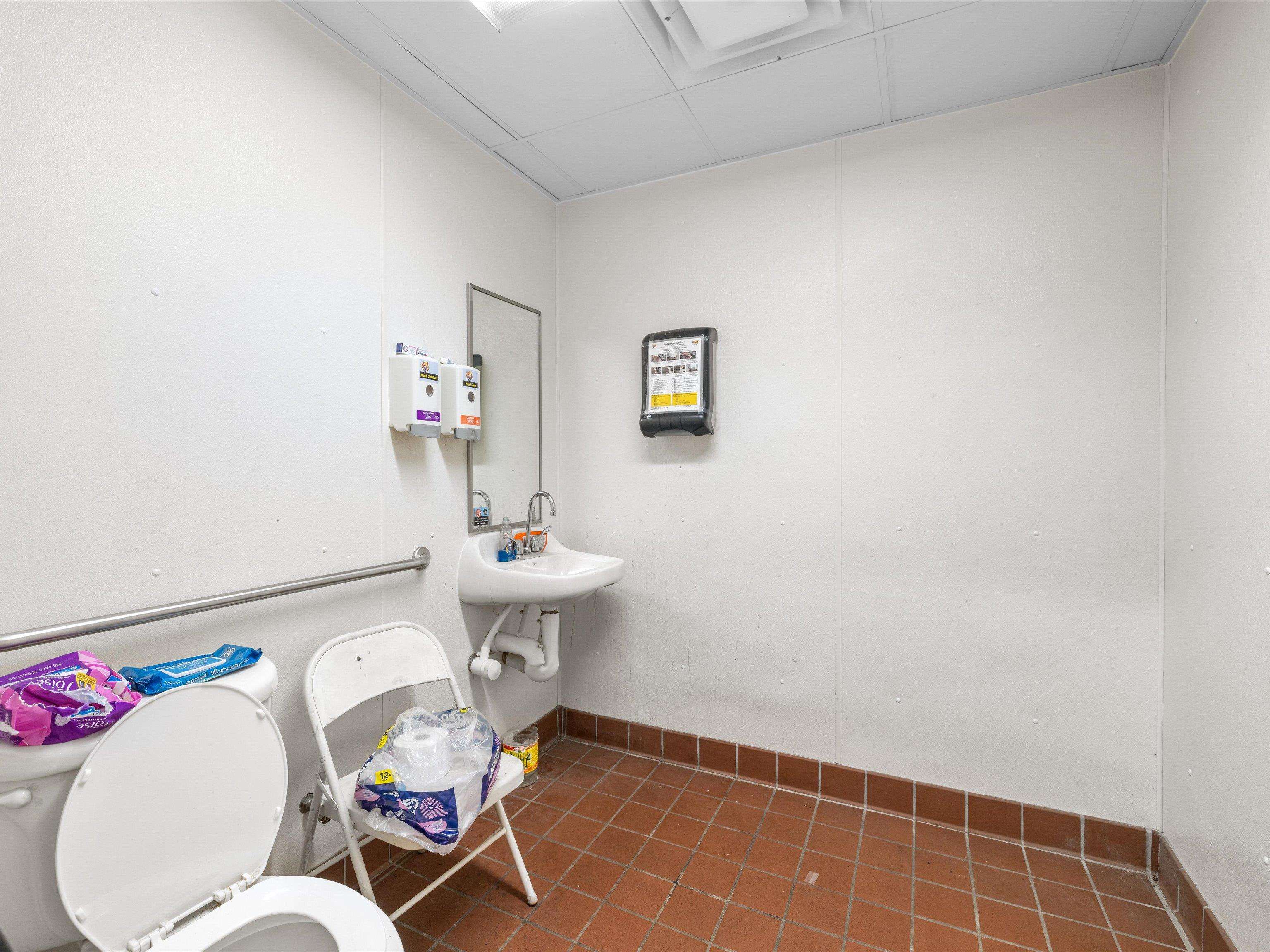 1580 Main, Beaver Dam, Kentucky 42320, ,Mixed Use,For Sale,Main,93316