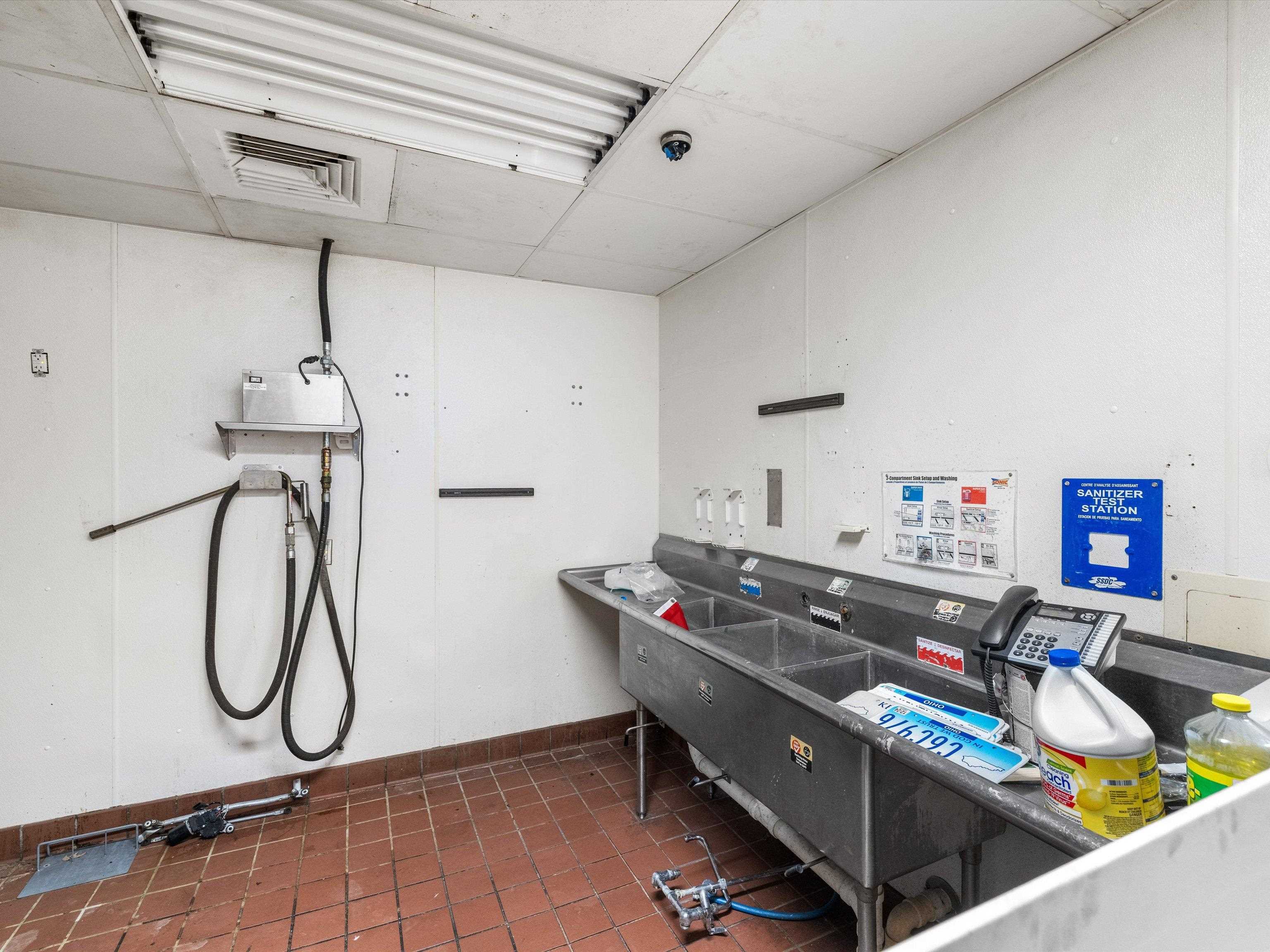 1580 Main, Beaver Dam, Kentucky 42320, ,Mixed Use,For Sale,Main,93316