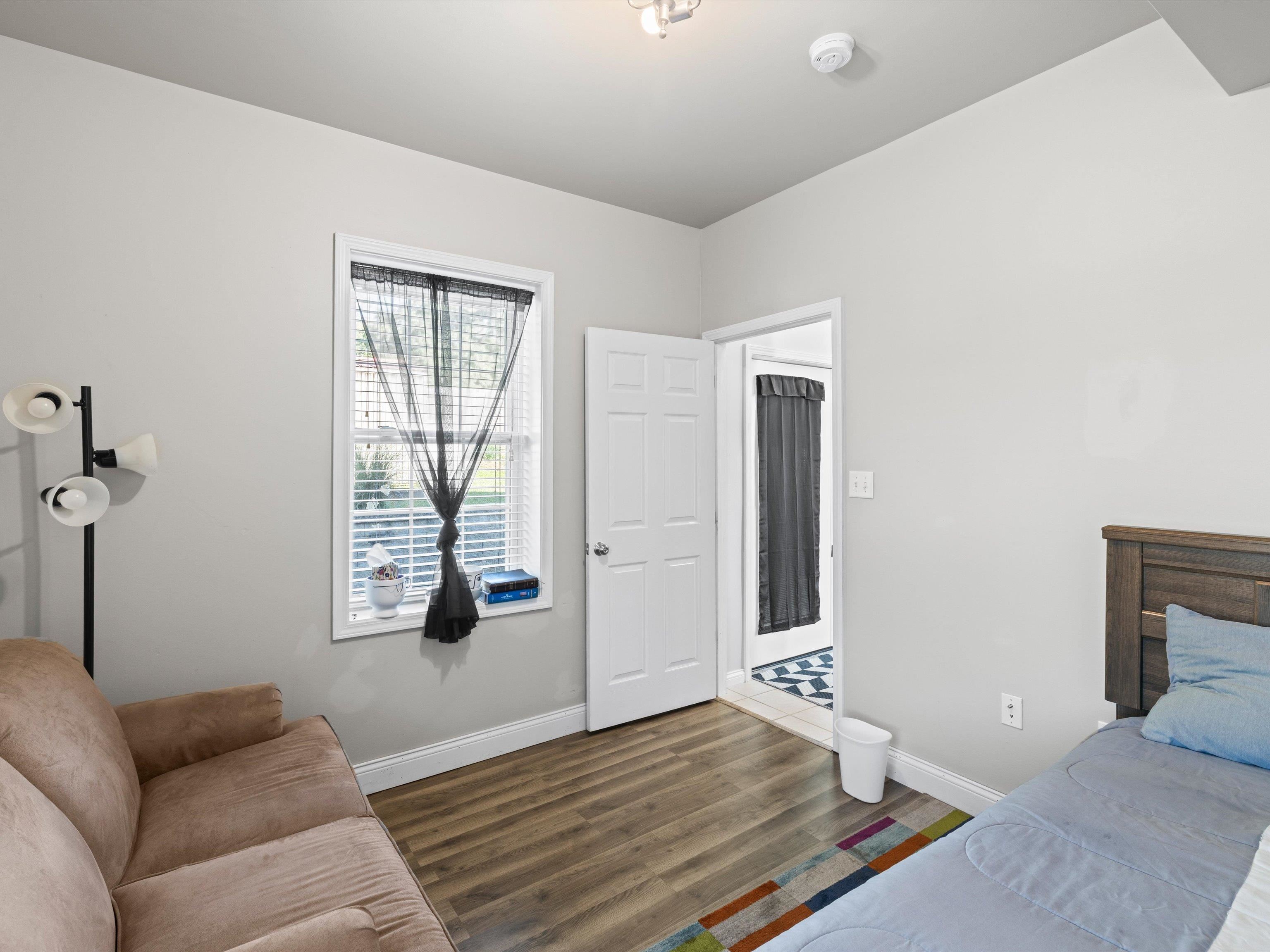 519 Monroe St, NEWBURGH, Indiana 47630-1221, 3 Bedrooms Bedrooms, ,2 BathroomsBathrooms,Single Family Residence,For Sale,Monroe St,93319