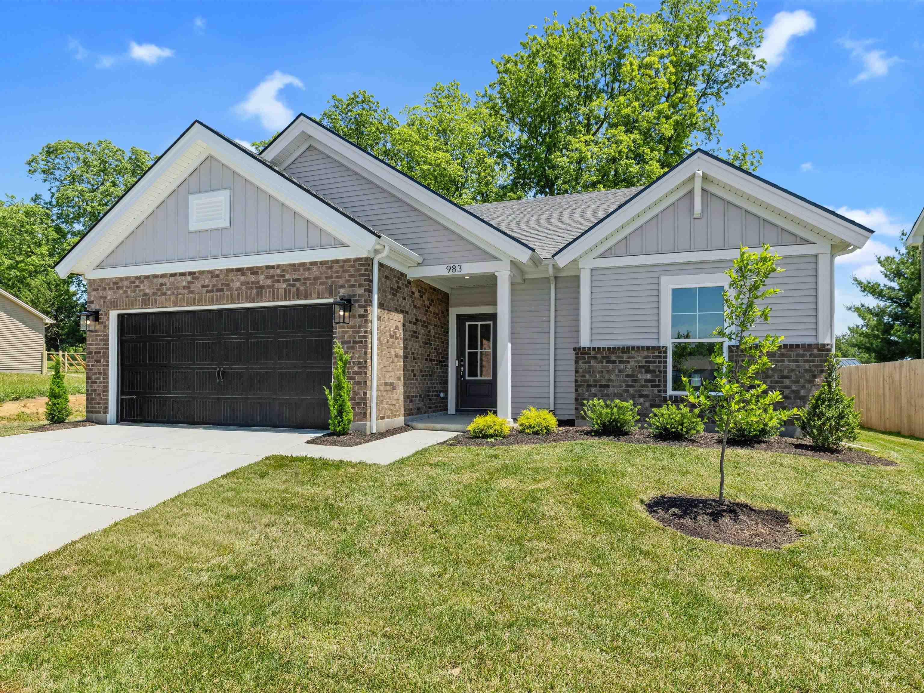 983 Onyx Lane, Owensboro, Kentucky 42301, 3 Bedrooms Bedrooms, ,2 BathroomsBathrooms,Single Family Residence,For Sale,Onyx Lane,93320