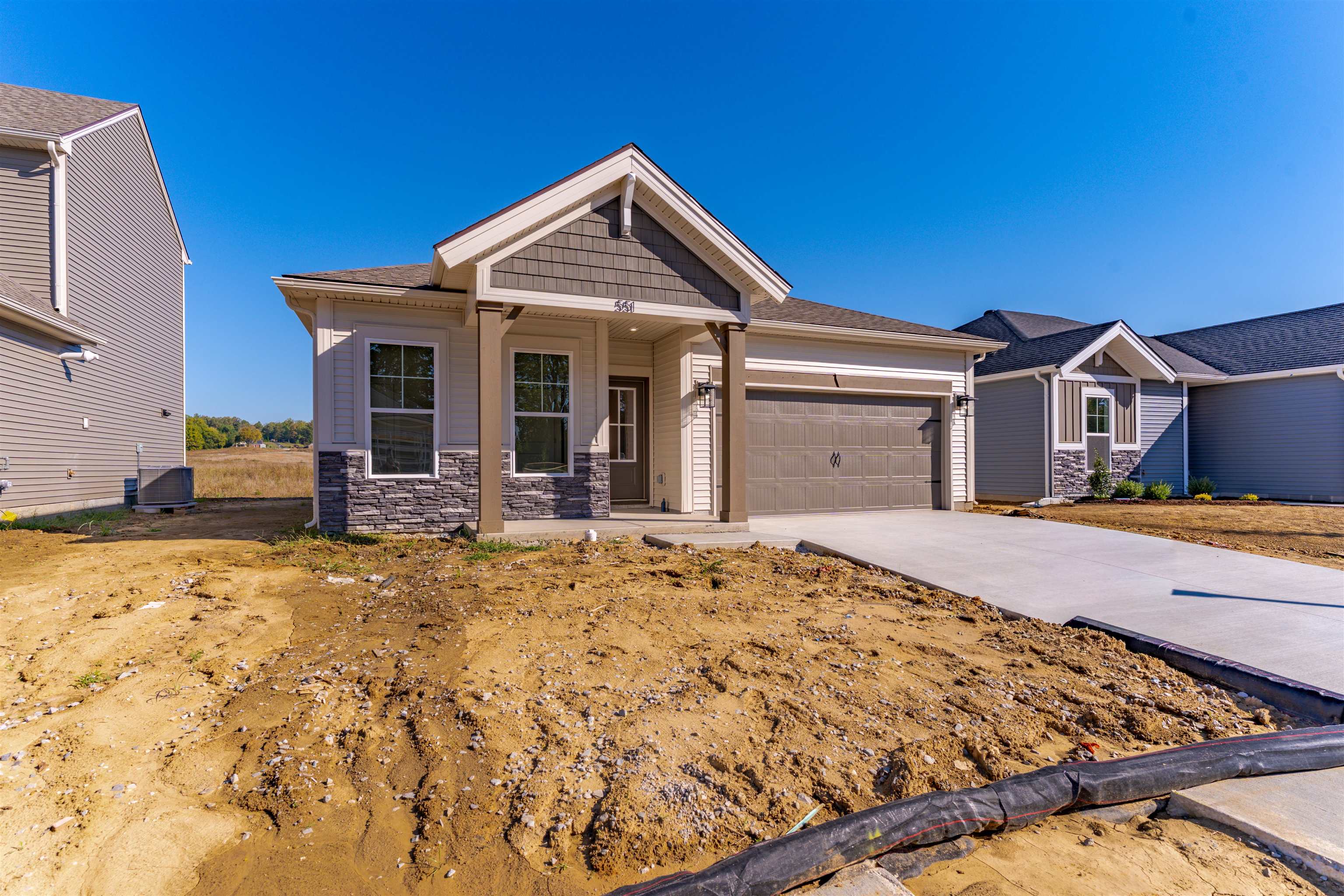 551 Alabaster Lane, Owensboro, Kentucky 42301, 3 Bedrooms Bedrooms, ,2 BathroomsBathrooms,Single Family Residence,For Sale,Alabaster Lane,93322