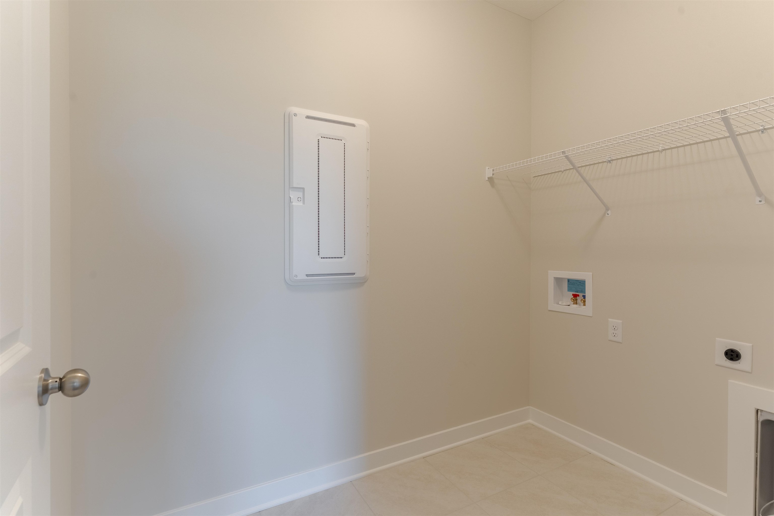 551 Alabaster Lane, Owensboro, Kentucky 42301, 3 Bedrooms Bedrooms, ,2 BathroomsBathrooms,Single Family Residence,For Sale,Alabaster Lane,93322