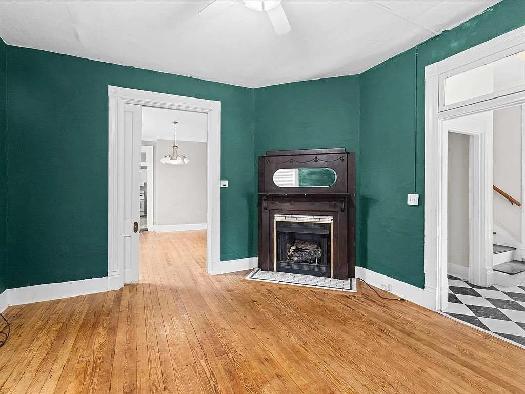 411 7th Street, Owensboro, Kentucky 42301, 3 Bedrooms Bedrooms, ,2 BathroomsBathrooms,Single Family Residence,For Sale,7th Street,93334