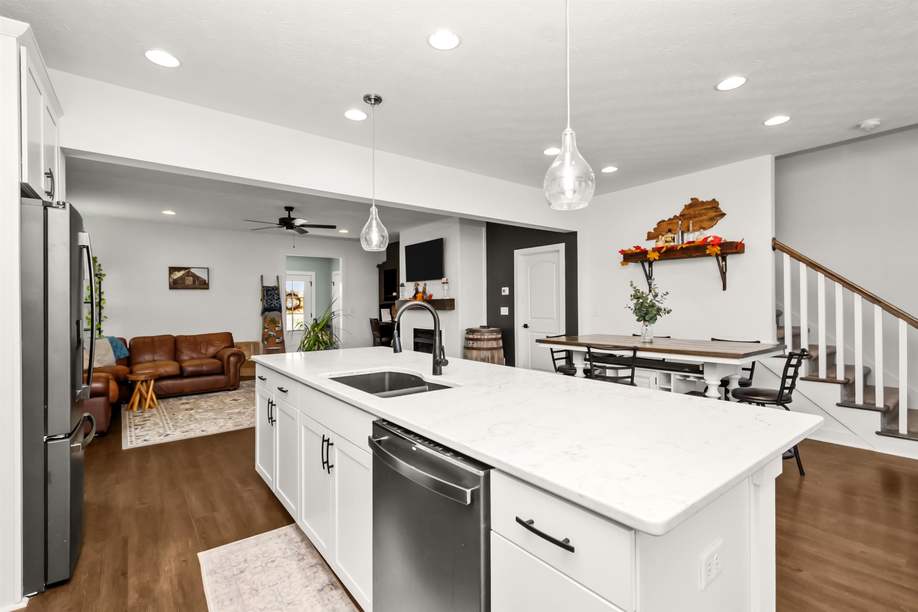 5141 Pleasant Valley Rd, Philpot, Kentucky 42366, 5 Bedrooms Bedrooms, ,2 BathroomsBathrooms,Single Family Residence,For Sale,Pleasant Valley Rd,93344