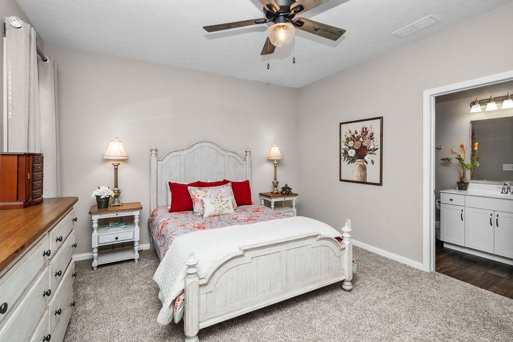 2319 Ottawa Drive, Owensboro, Kentucky 42301, 3 Bedrooms Bedrooms, ,2 BathroomsBathrooms,Single Family Residence,For Sale,Ottawa Drive,93385