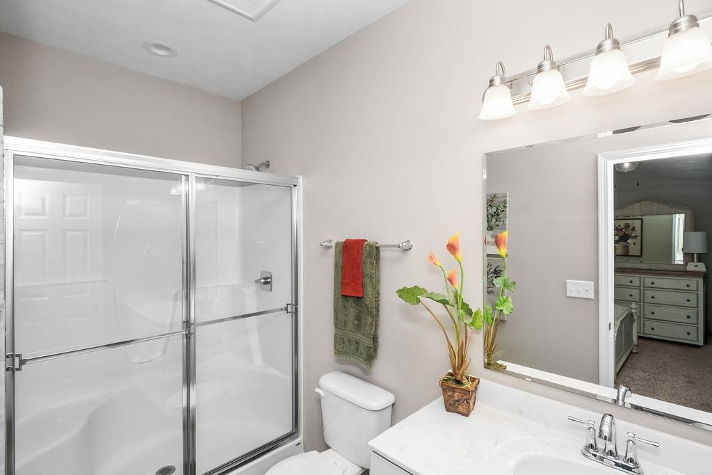 2319 Ottawa Drive, Owensboro, Kentucky 42301, 3 Bedrooms Bedrooms, ,2 BathroomsBathrooms,Single Family Residence,For Sale,Ottawa Drive,93385