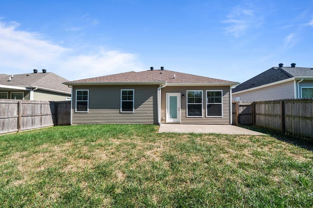 2319 Ottawa Drive, Owensboro, Kentucky 42301, 3 Bedrooms Bedrooms, ,2 BathroomsBathrooms,Single Family Residence,For Sale,Ottawa Drive,93385