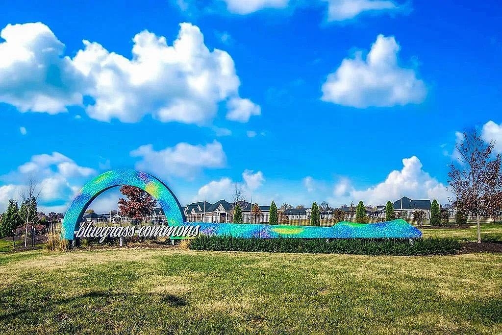 2319 Ottawa Drive, Owensboro, Kentucky 42301, 3 Bedrooms Bedrooms, ,2 BathroomsBathrooms,Single Family Residence,For Sale,Ottawa Drive,93385