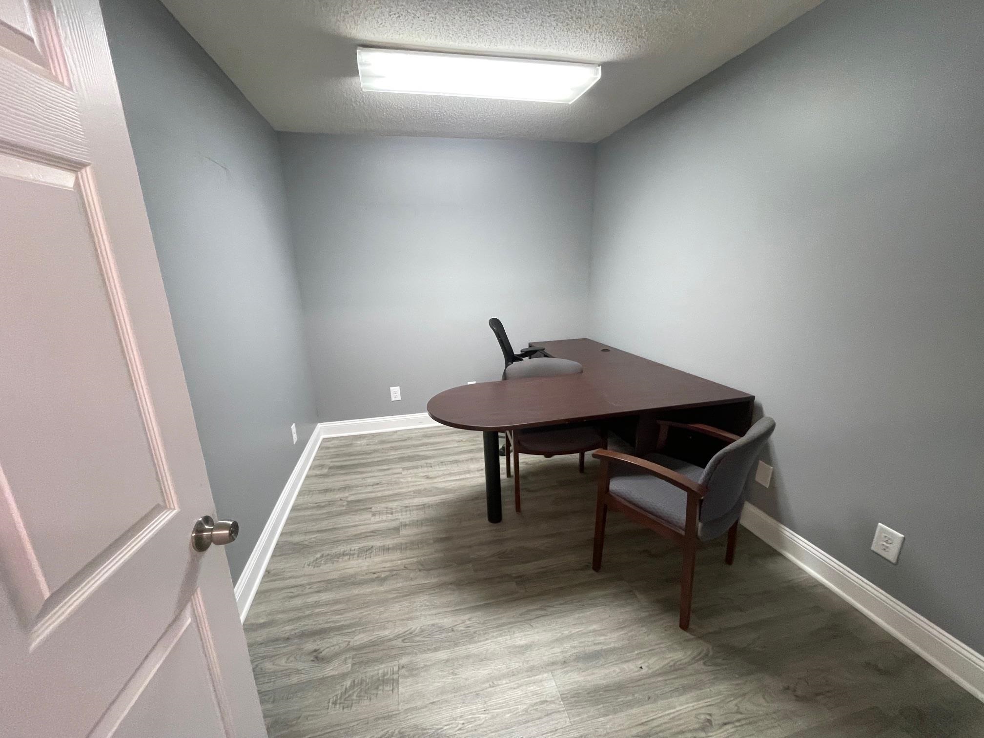 2630 New Hartford Rd, Owensboro, Kentucky 42303, ,Office,For Sale,New Hartford Rd,93399