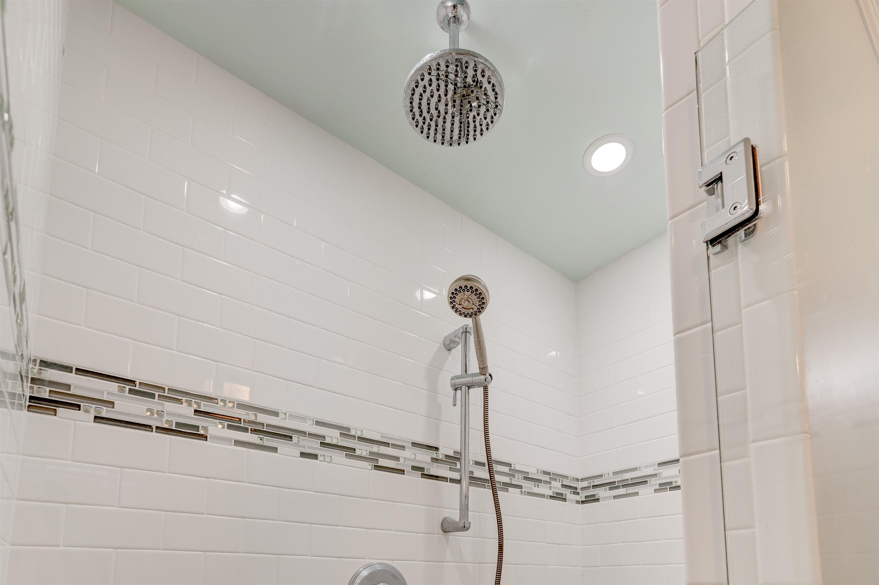 2816 Tanglewood Dr, Owensboro, Kentucky 42303, 3 Bedrooms Bedrooms, ,2 BathroomsBathrooms,Single Family Residence,For Sale,Tanglewood Dr,93412