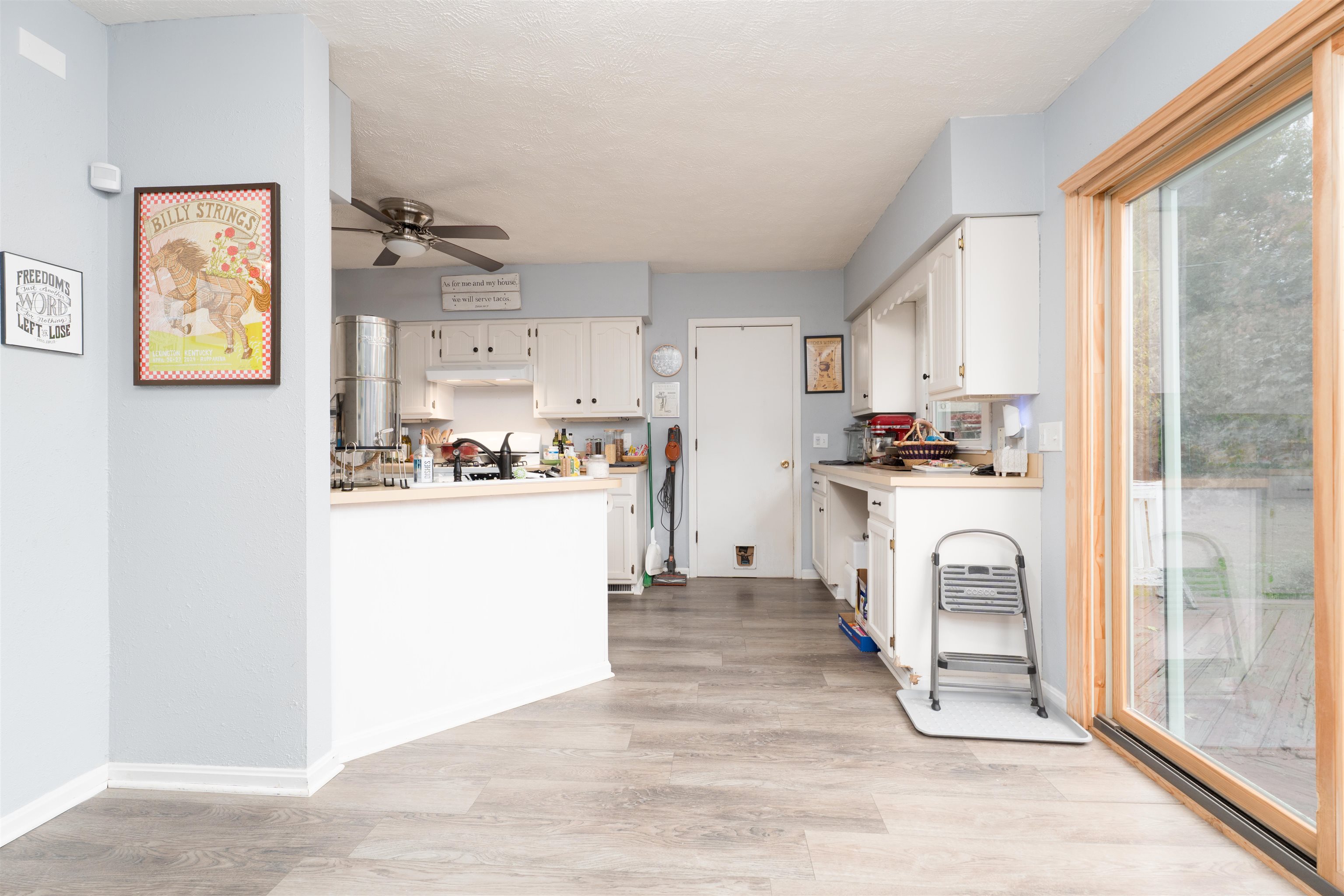 2252 York St S, Owensboro, Kentucky 42301, 4 Bedrooms Bedrooms, ,3 BathroomsBathrooms,Single Family Residence,For Sale,2252 York St S,93413