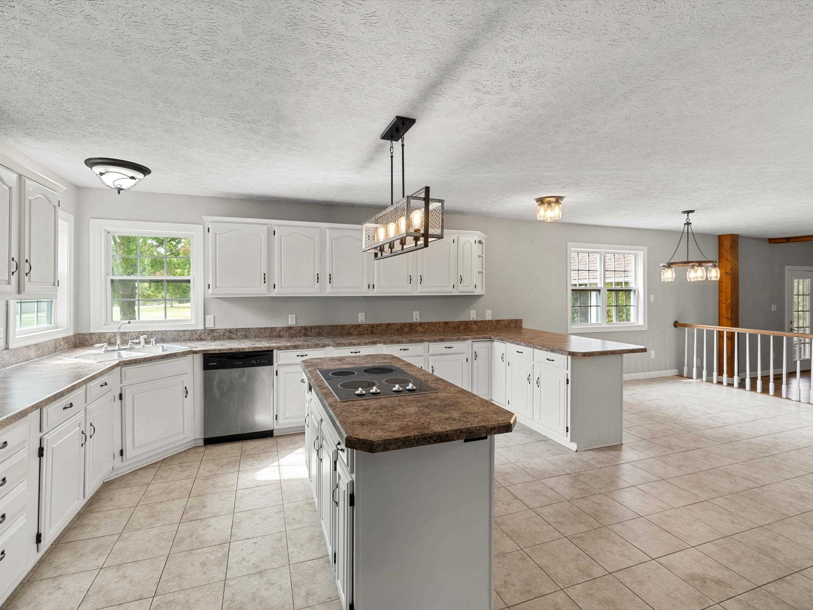 11315 HWY 764, Whitesville, Kentucky 42378, 3 Bedrooms Bedrooms, ,3 BathroomsBathrooms,Single Family Residence,For Sale,HWY 764,93419