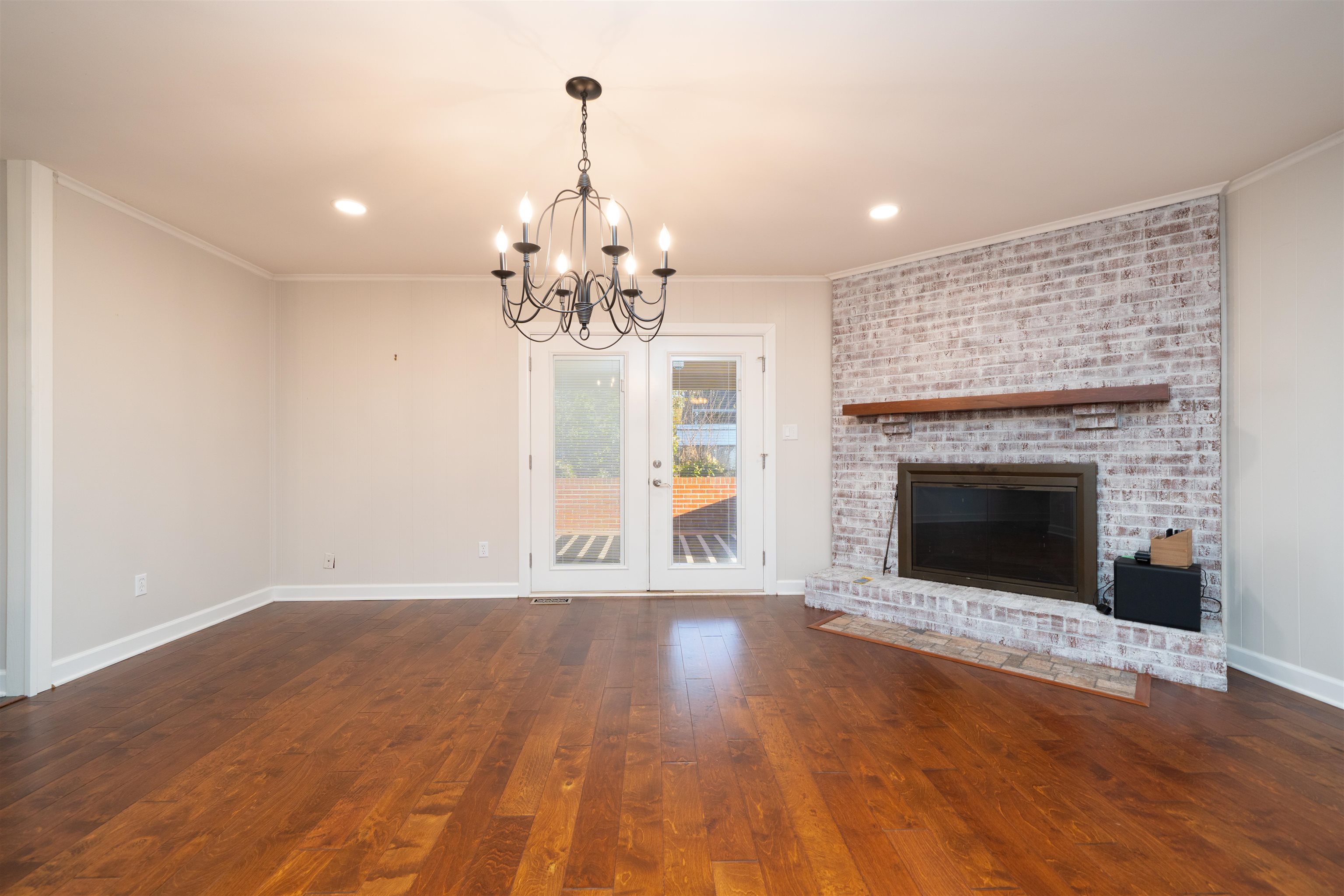 2300 Southeastern Parkway, Owensboro, Kentucky 42303, 3 Bedrooms Bedrooms, ,2 BathroomsBathrooms,Single Family Residence,For Sale,Southeastern Parkway,93440