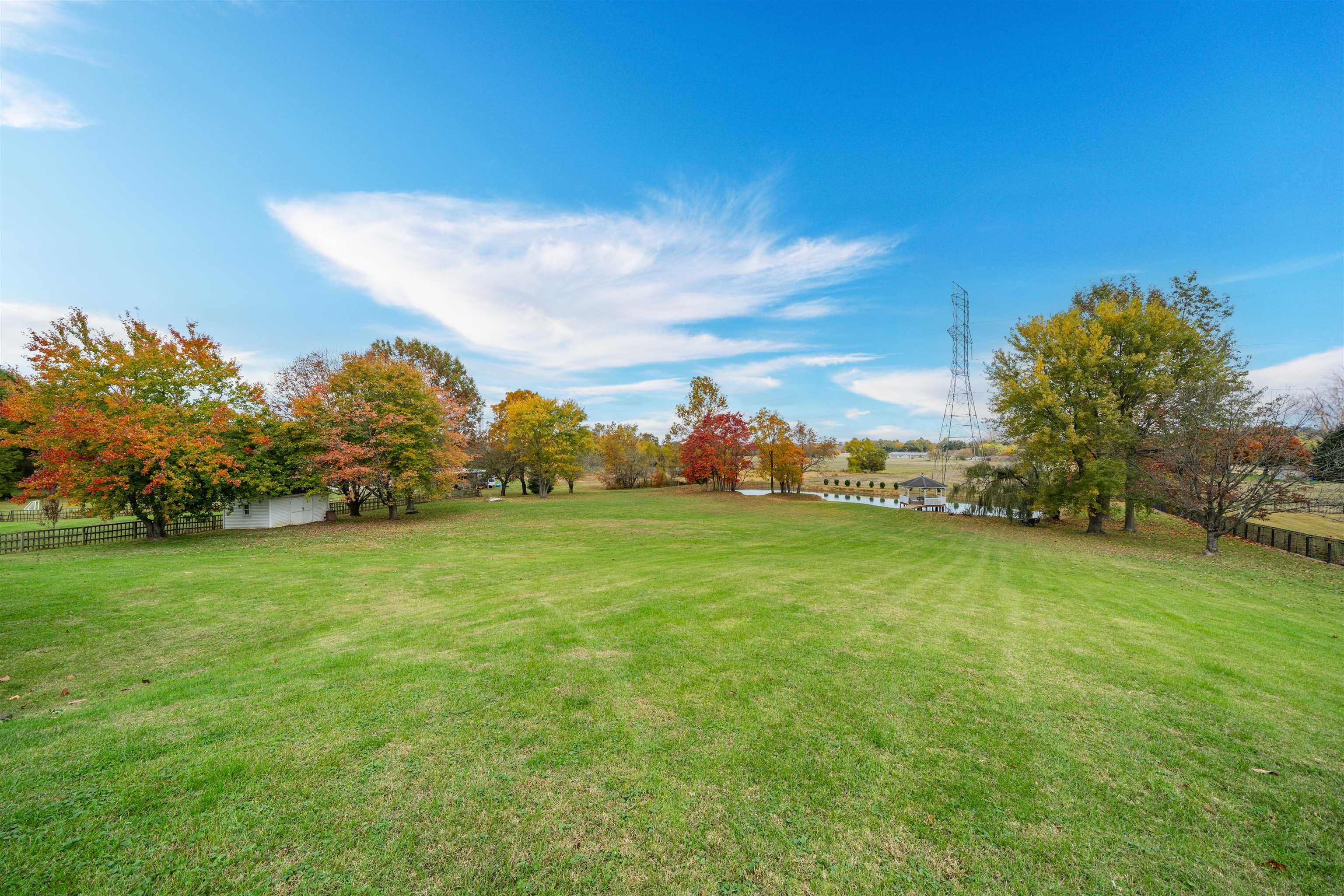 4329 Valleyview Ct, Owensboro, Kentucky 42303, 6 Bedrooms Bedrooms, ,3 BathroomsBathrooms,Single Family Residence,For Sale,Valleyview Ct,93449