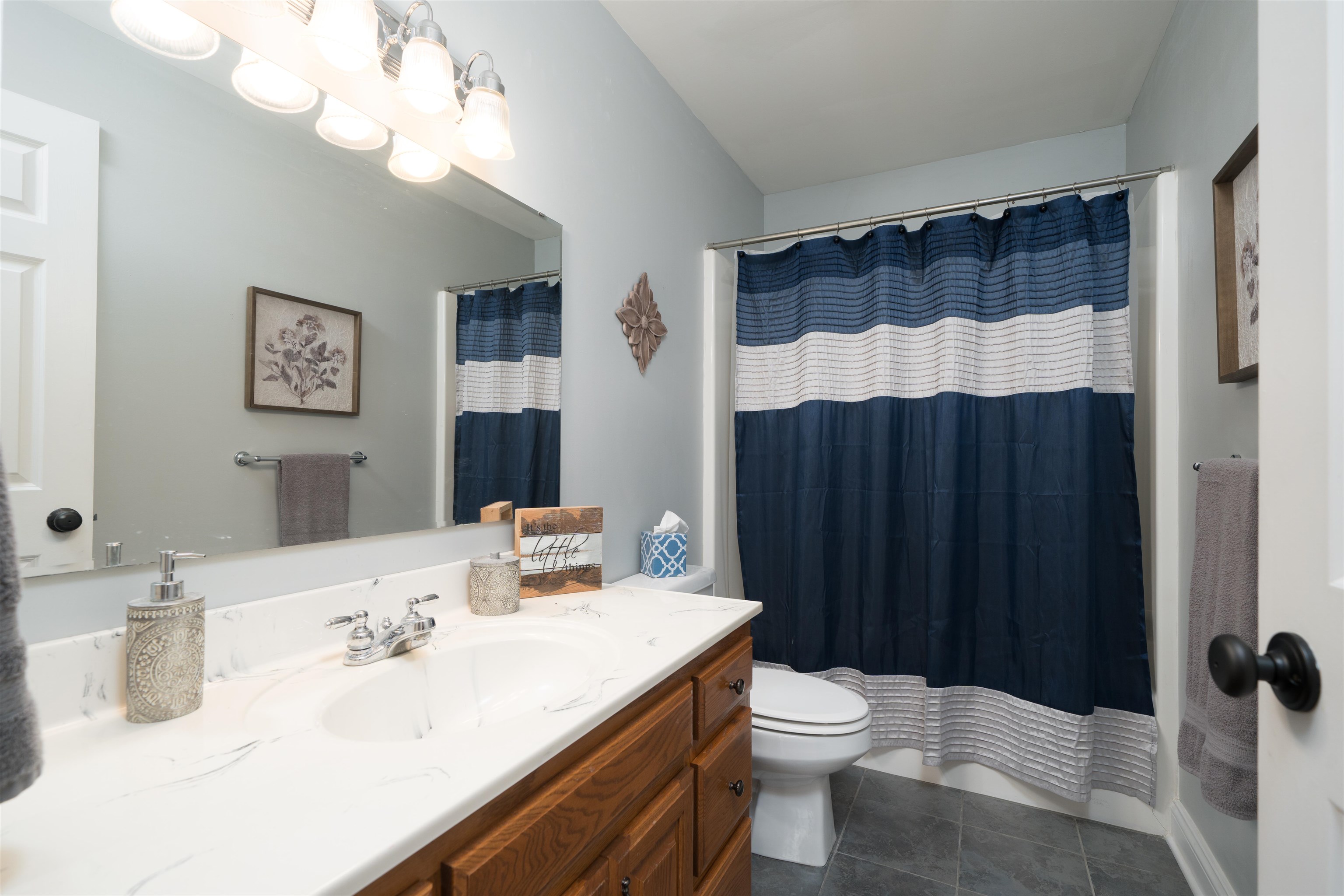 4329 Valleyview Ct, Owensboro, Kentucky 42303, 6 Bedrooms Bedrooms, ,3 BathroomsBathrooms,Single Family Residence,For Sale,Valleyview Ct,93449