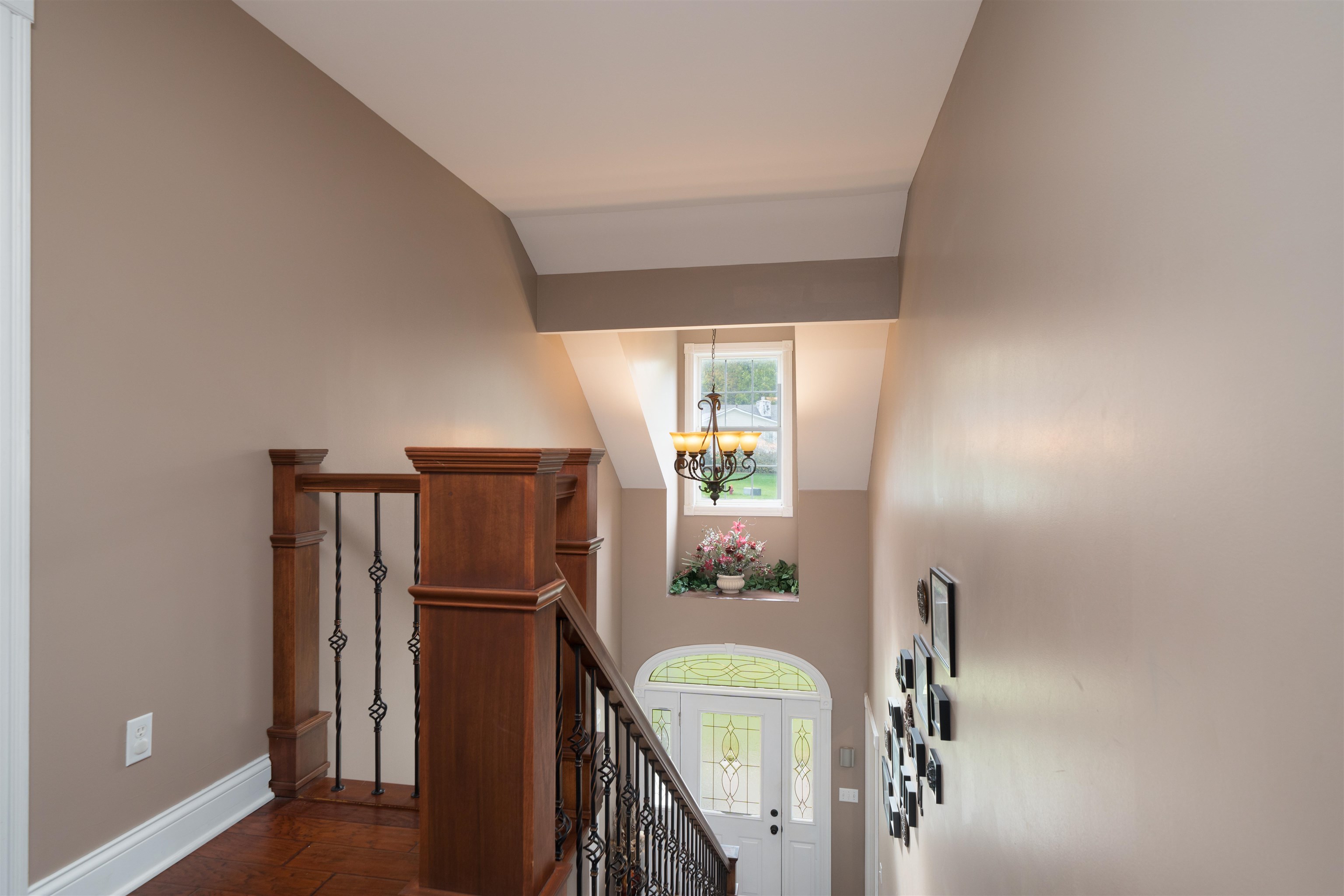 4329 Valleyview Ct, Owensboro, Kentucky 42303, 6 Bedrooms Bedrooms, ,3 BathroomsBathrooms,Single Family Residence,For Sale,Valleyview Ct,93449