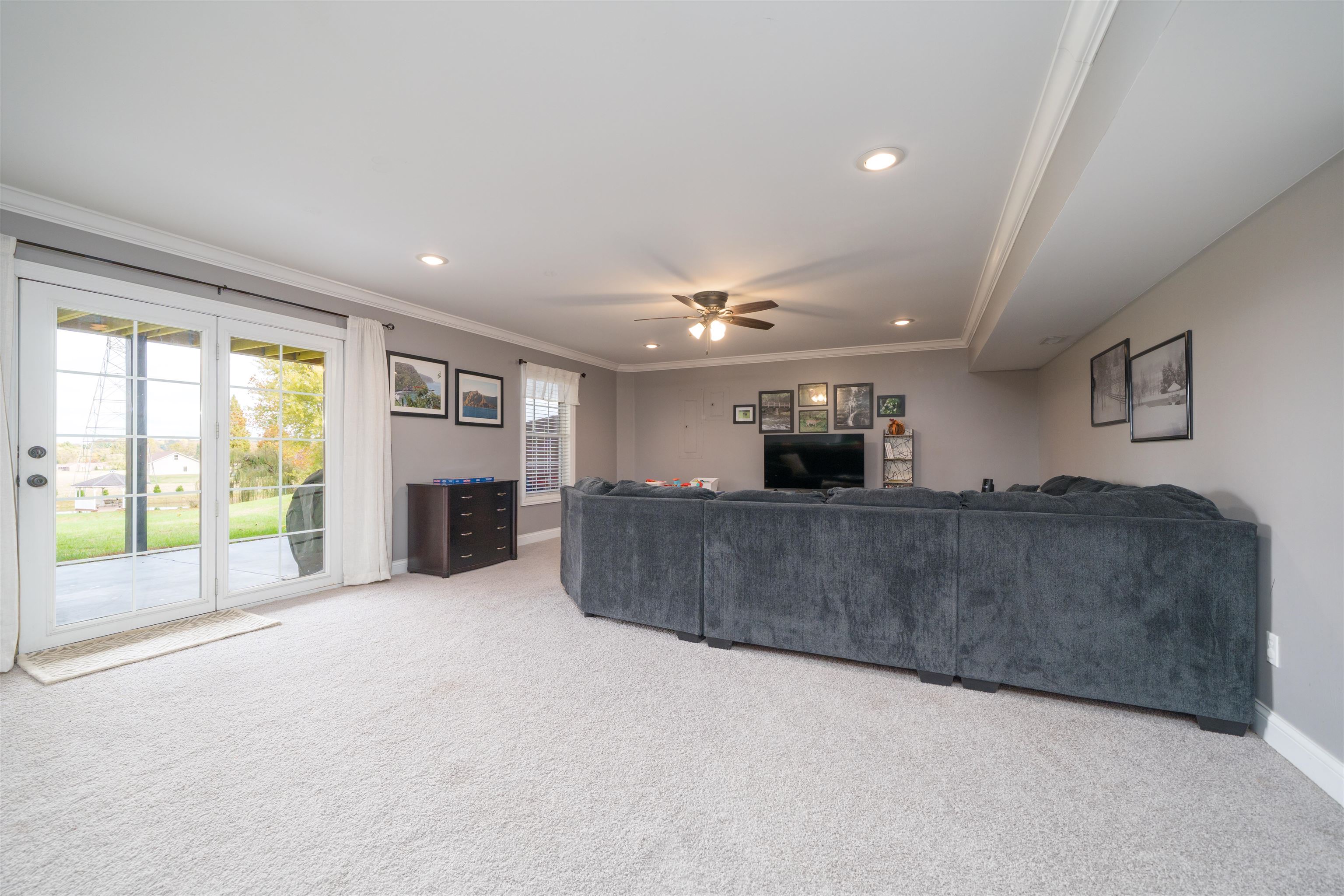 4329 Valleyview Ct, Owensboro, Kentucky 42303, 6 Bedrooms Bedrooms, ,3 BathroomsBathrooms,Single Family Residence,For Sale,Valleyview Ct,93449