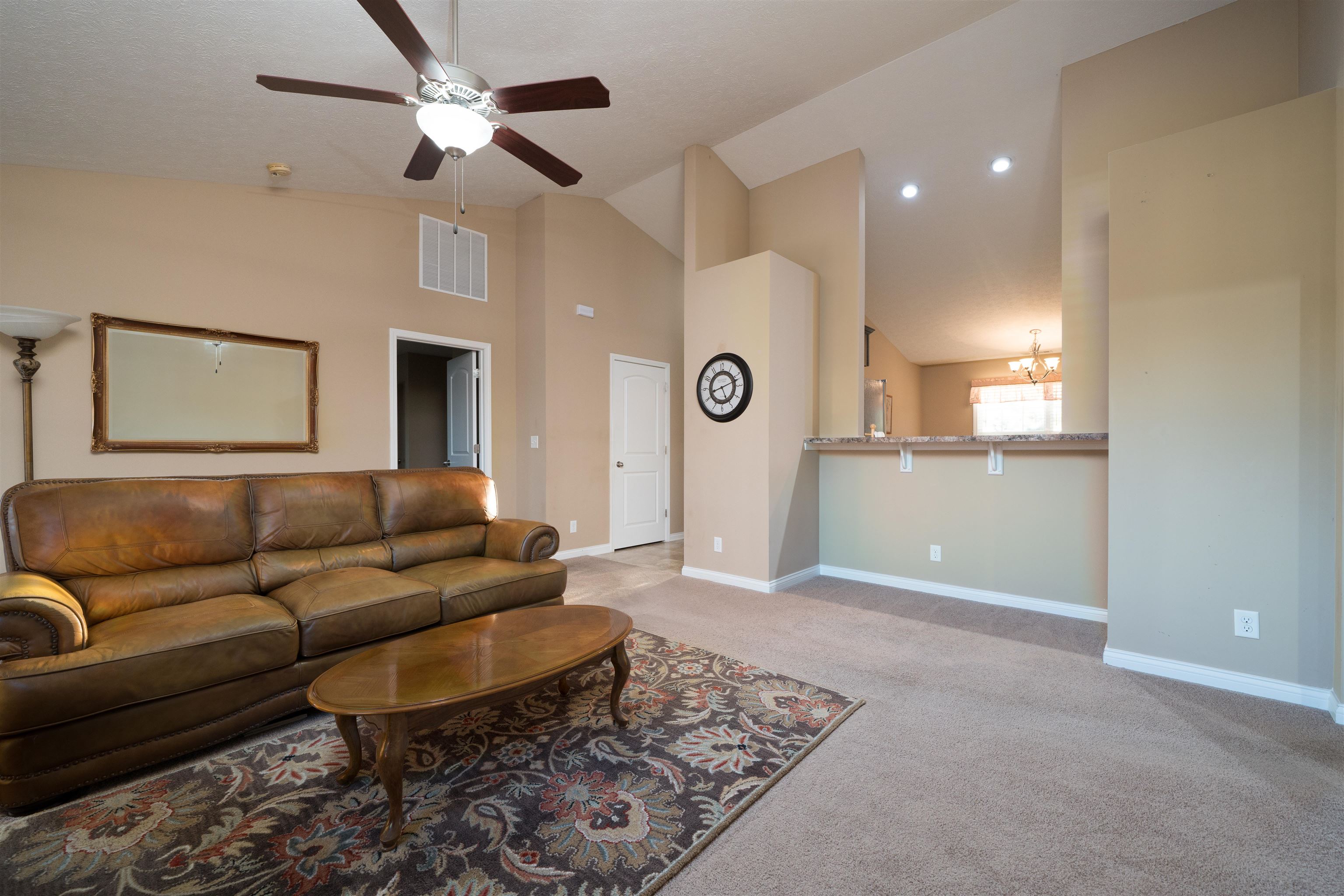 2000 Meadow Grass Creek, Owensboro, Kentucky 42303, 3 Bedrooms Bedrooms, ,2 BathroomsBathrooms,Single Family Residence,For Sale,Meadow Grass Creek,93468