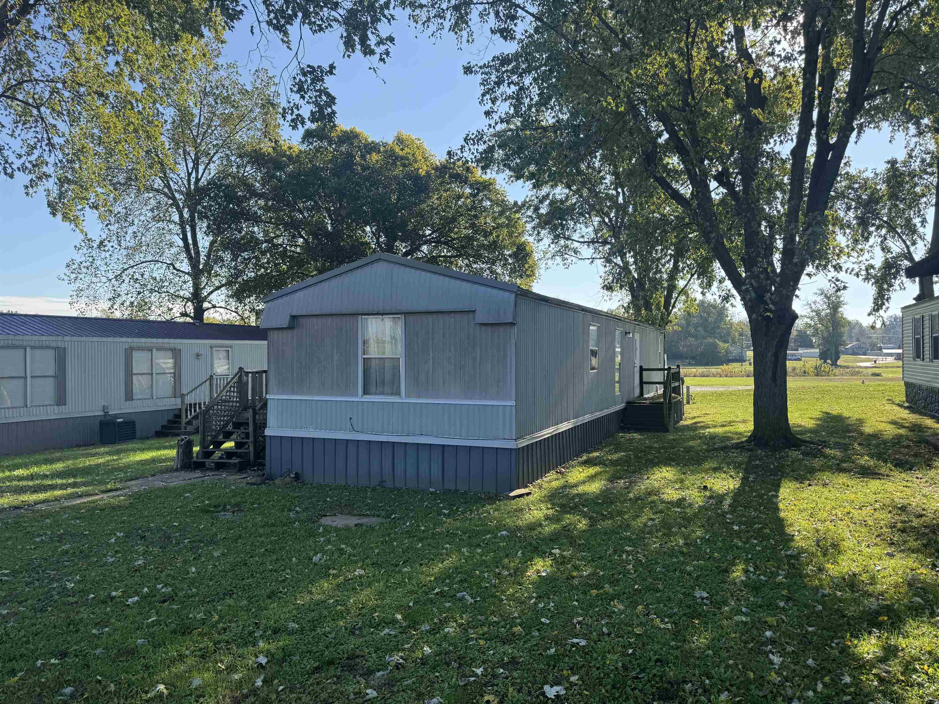 619 Sandy Ln, Morganfield, Kentucky 42437, ,Multi-unit,For Sale,Sandy Ln,93471