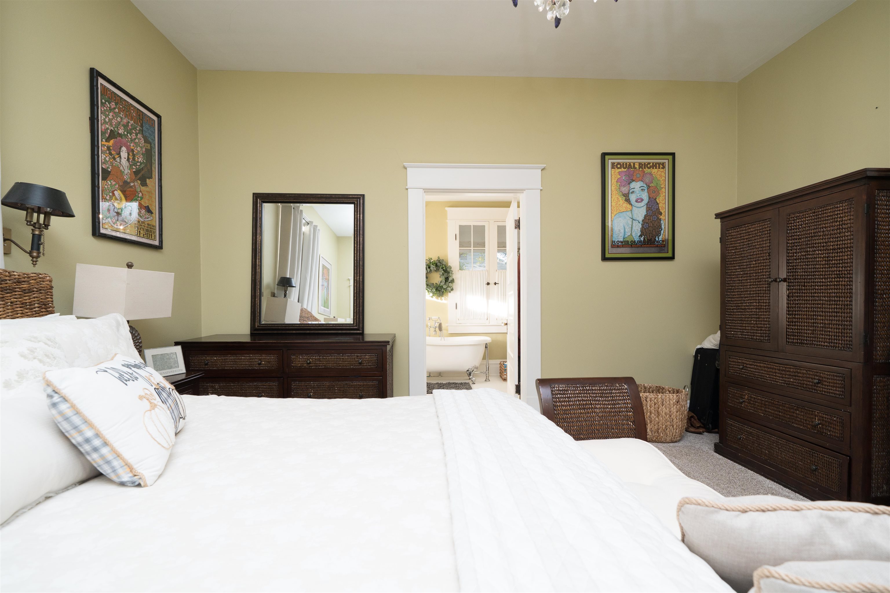 531 Griffith Ave, Owensboro, Kentucky 42301, 4 Bedrooms Bedrooms, ,3 BathroomsBathrooms,Single Family Residence,For Sale,Griffith Ave,93472