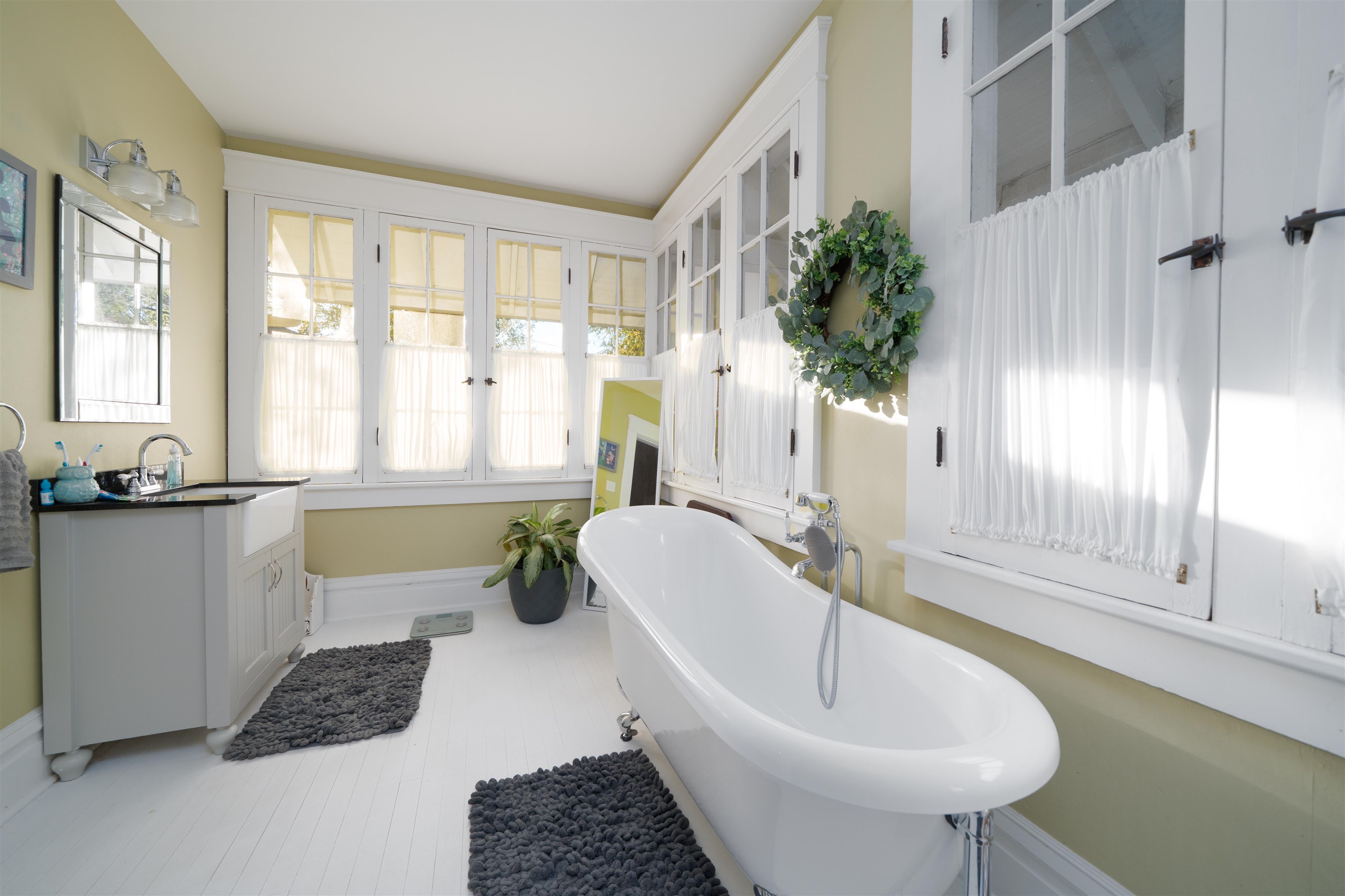 531 Griffith Ave, Owensboro, Kentucky 42301, 4 Bedrooms Bedrooms, ,3 BathroomsBathrooms,Single Family Residence,For Sale,Griffith Ave,93472