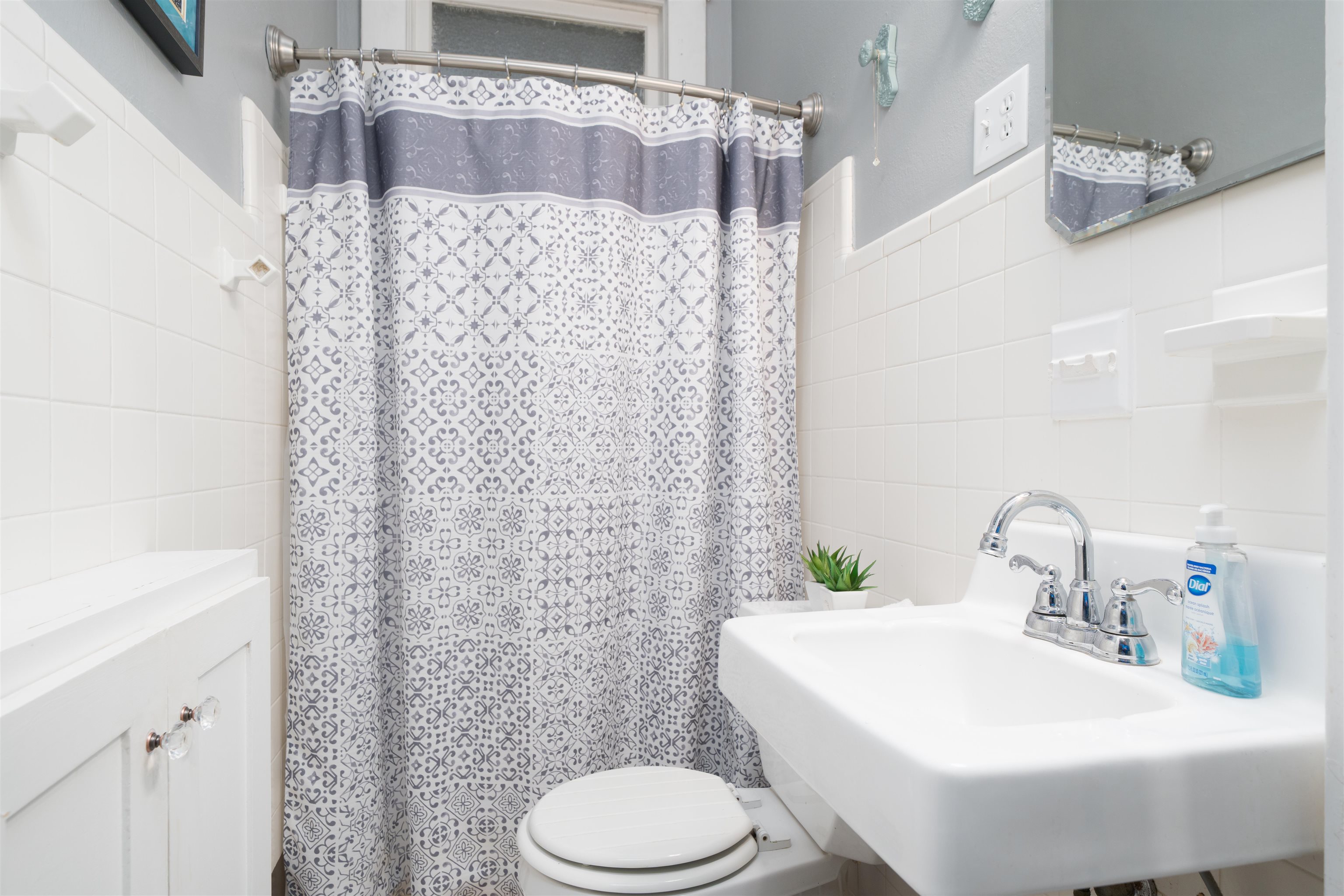 531 Griffith Ave, Owensboro, Kentucky 42301, 4 Bedrooms Bedrooms, ,3 BathroomsBathrooms,Single Family Residence,For Sale,Griffith Ave,93472