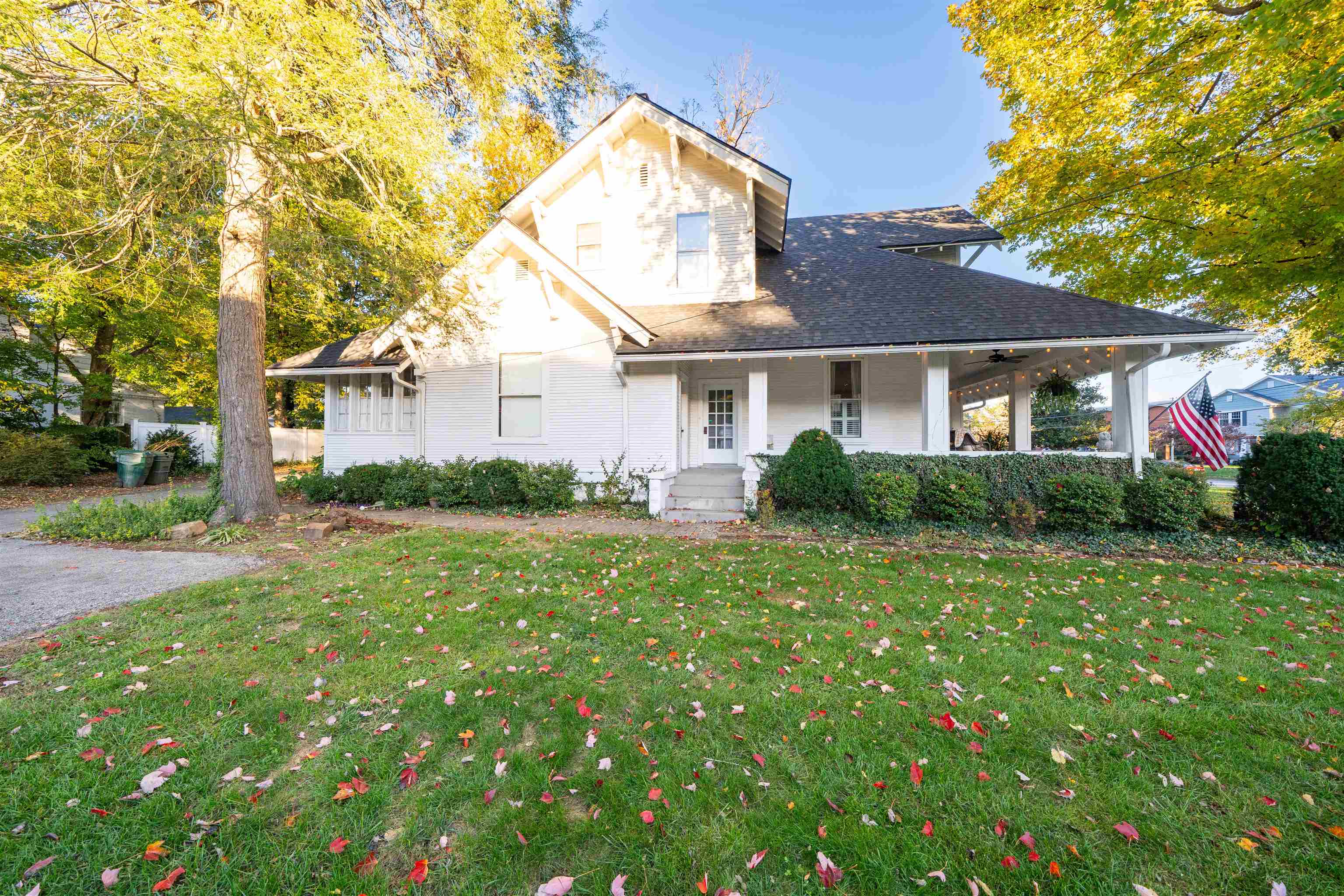 531 Griffith Ave, Owensboro, Kentucky 42301, 4 Bedrooms Bedrooms, ,3 BathroomsBathrooms,Single Family Residence,For Sale,Griffith Ave,93472