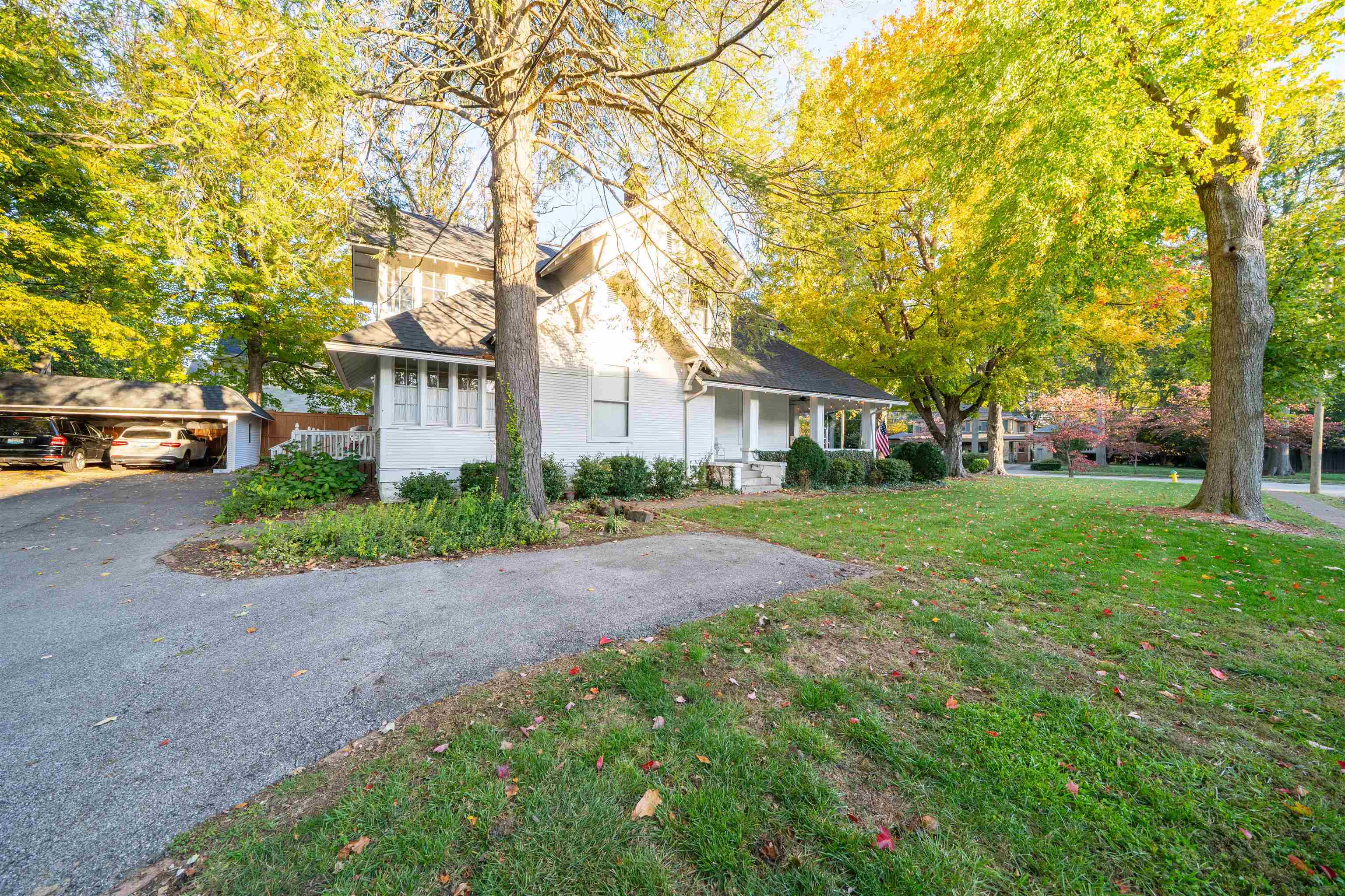 531 Griffith Ave, Owensboro, Kentucky 42301, 4 Bedrooms Bedrooms, ,3 BathroomsBathrooms,Single Family Residence,For Sale,Griffith Ave,93472