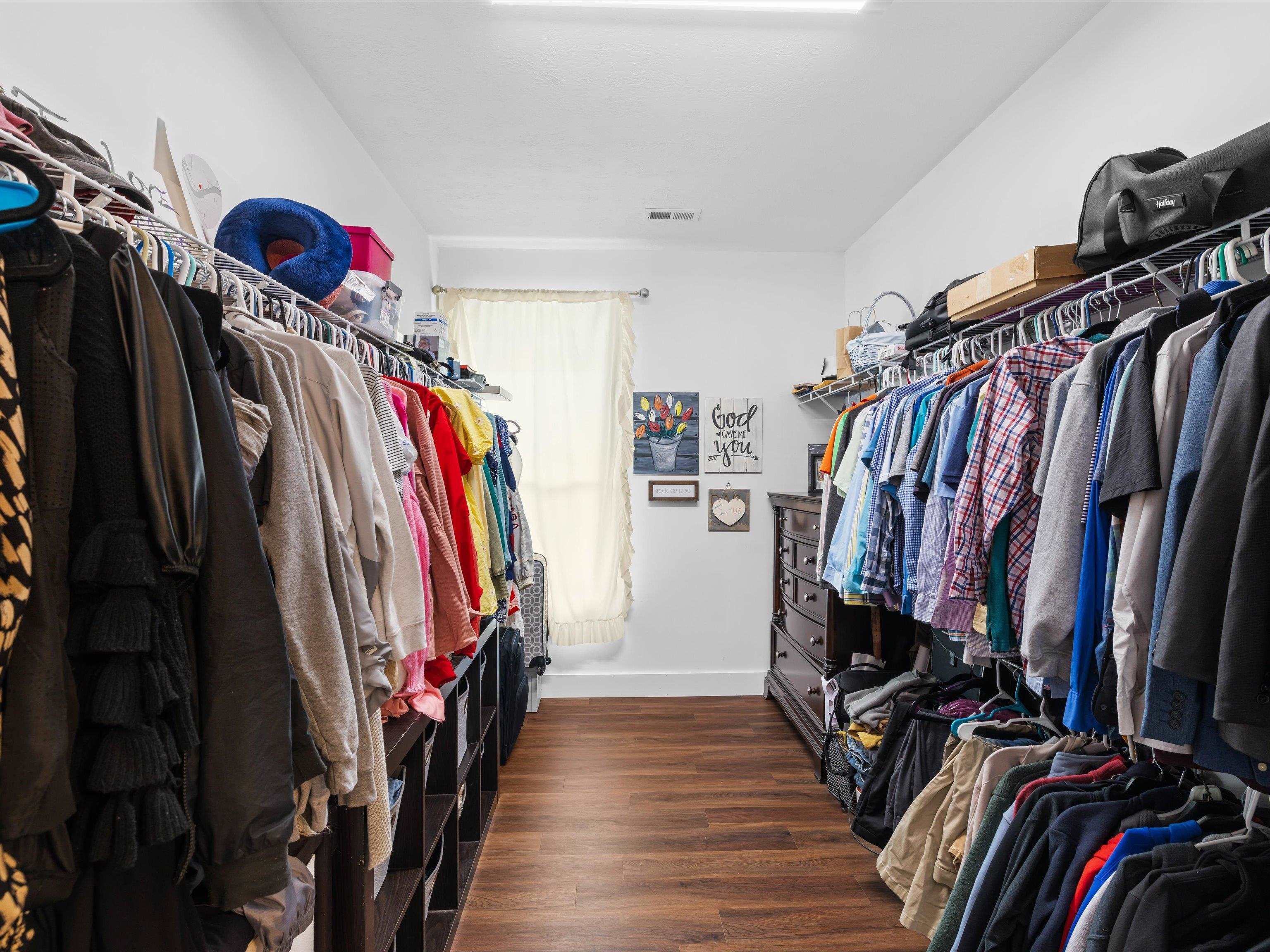 9945 Hwy 951, Philpot, Kentucky 42366, 6 Bedrooms Bedrooms, ,4 BathroomsBathrooms,Single Family Residence,For Sale,Hwy 951,93481