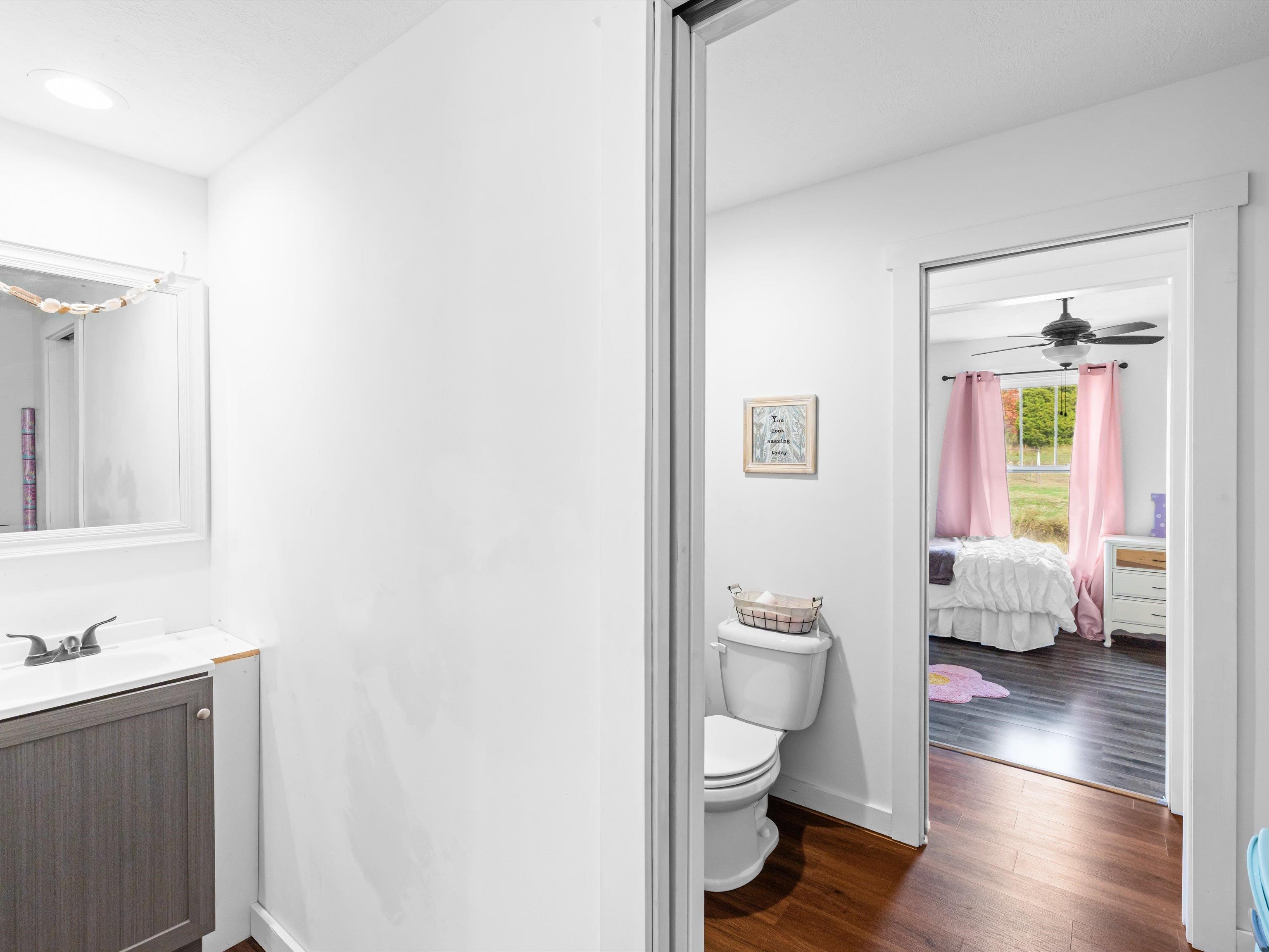 9945 Hwy 951, Philpot, Kentucky 42366, 6 Bedrooms Bedrooms, ,4 BathroomsBathrooms,Single Family Residence,For Sale,Hwy 951,93481