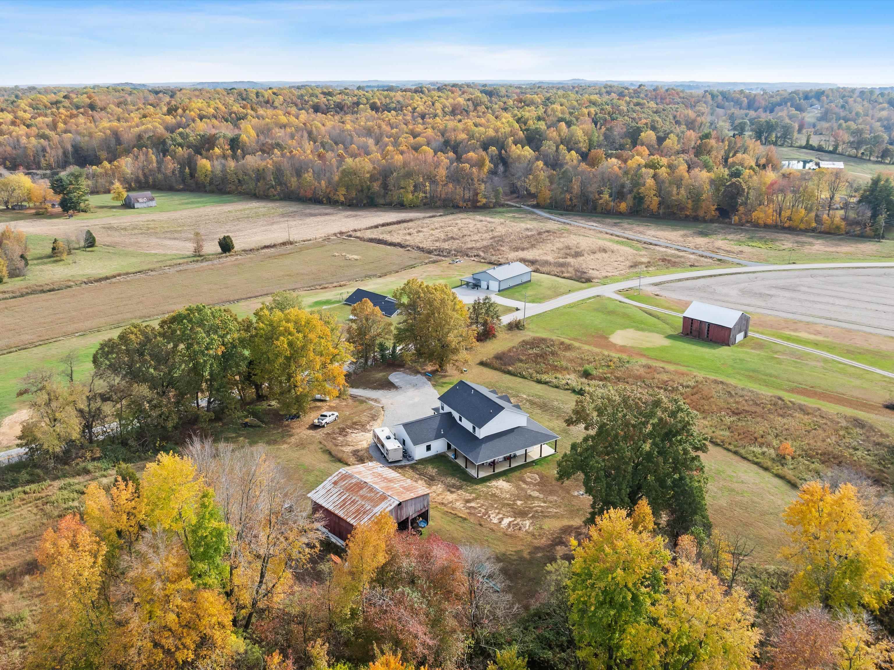 9945 Hwy 951, Philpot, Kentucky 42366, 6 Bedrooms Bedrooms, ,4 BathroomsBathrooms,Single Family Residence,For Sale,Hwy 951,93481