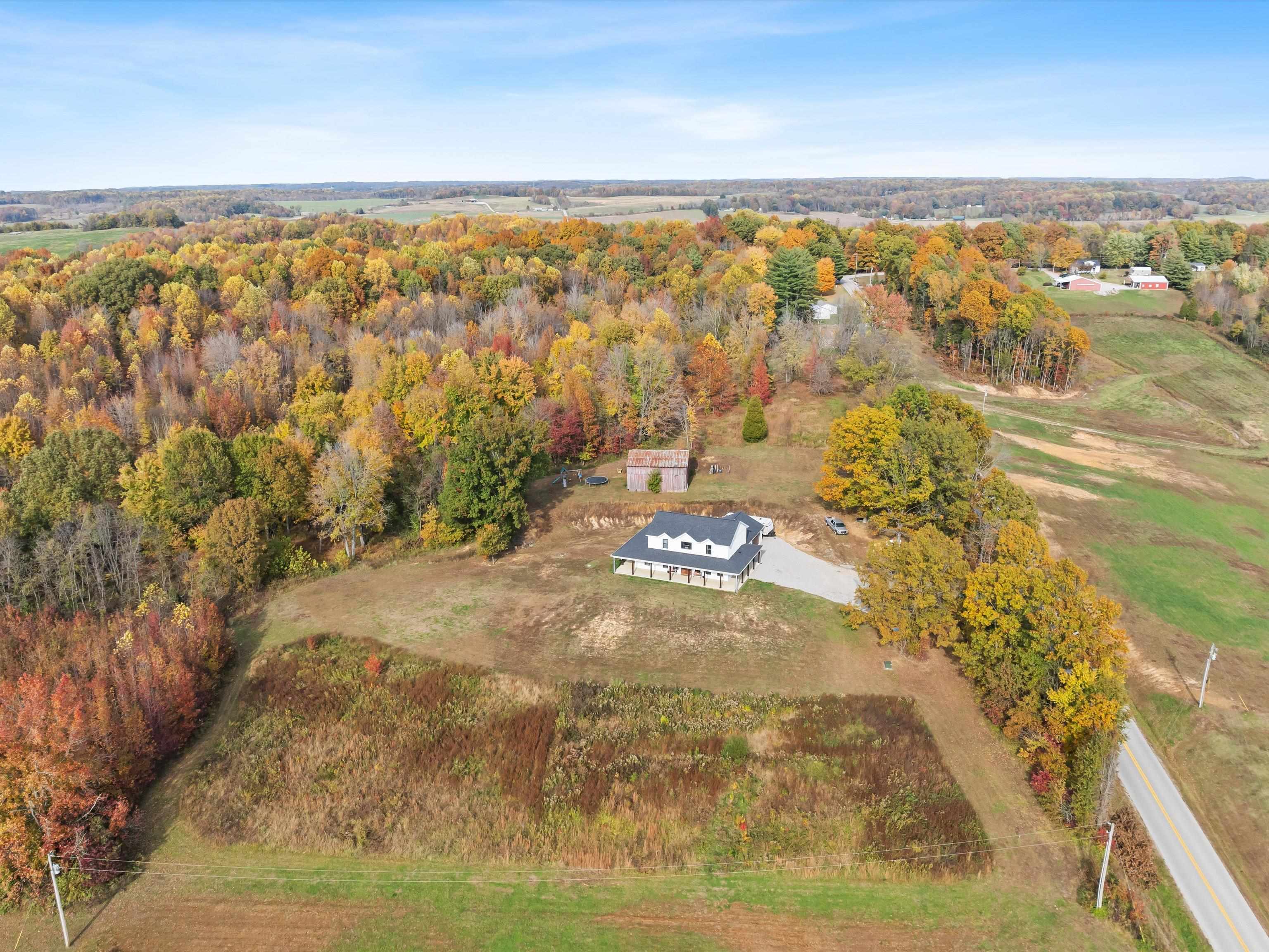 9945 Hwy 951, Philpot, Kentucky 42366, 6 Bedrooms Bedrooms, ,4 BathroomsBathrooms,Single Family Residence,For Sale,Hwy 951,93481