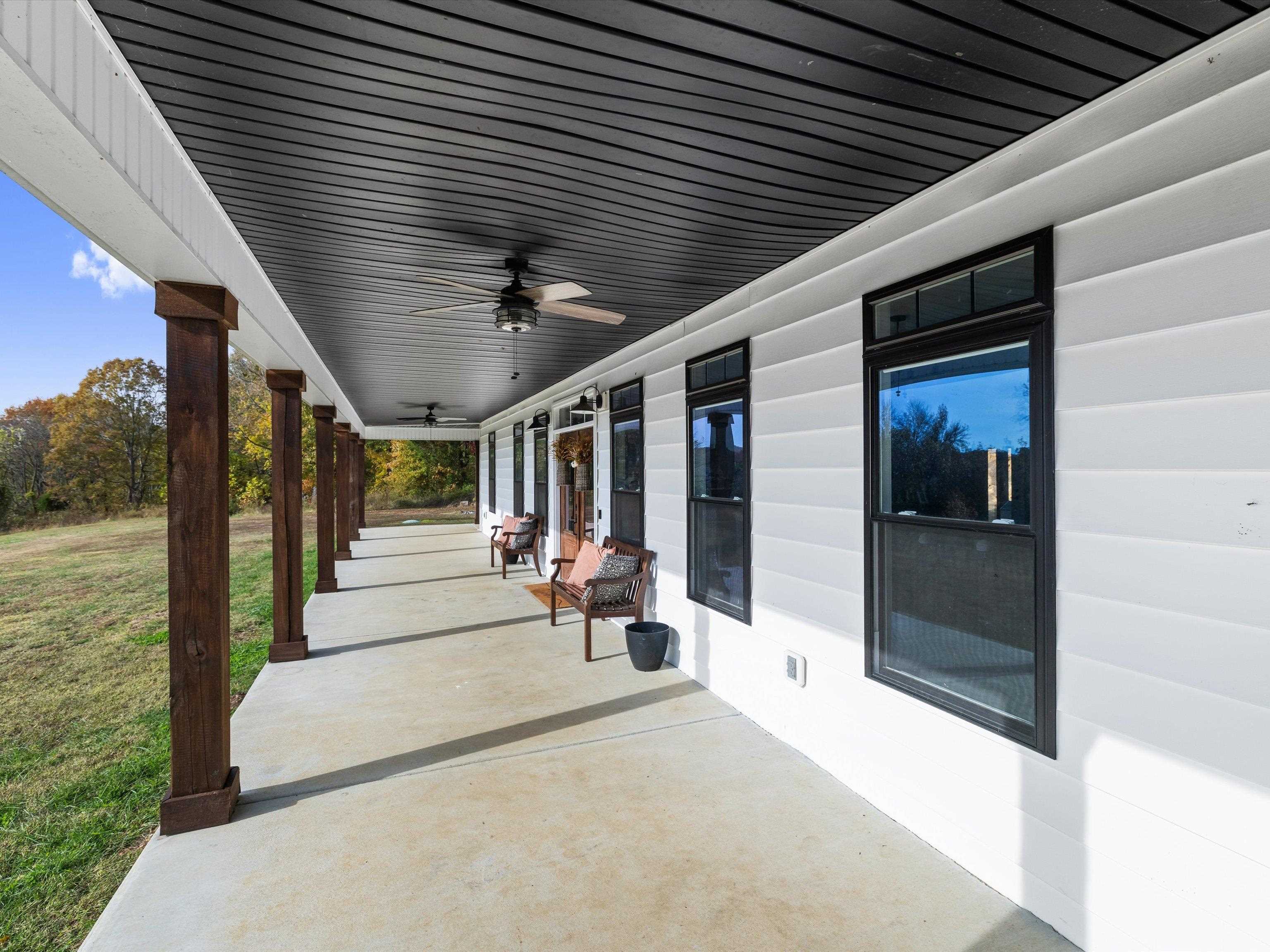 9945 Hwy 951, Philpot, Kentucky 42366, 6 Bedrooms Bedrooms, ,4 BathroomsBathrooms,Single Family Residence,For Sale,Hwy 951,93481