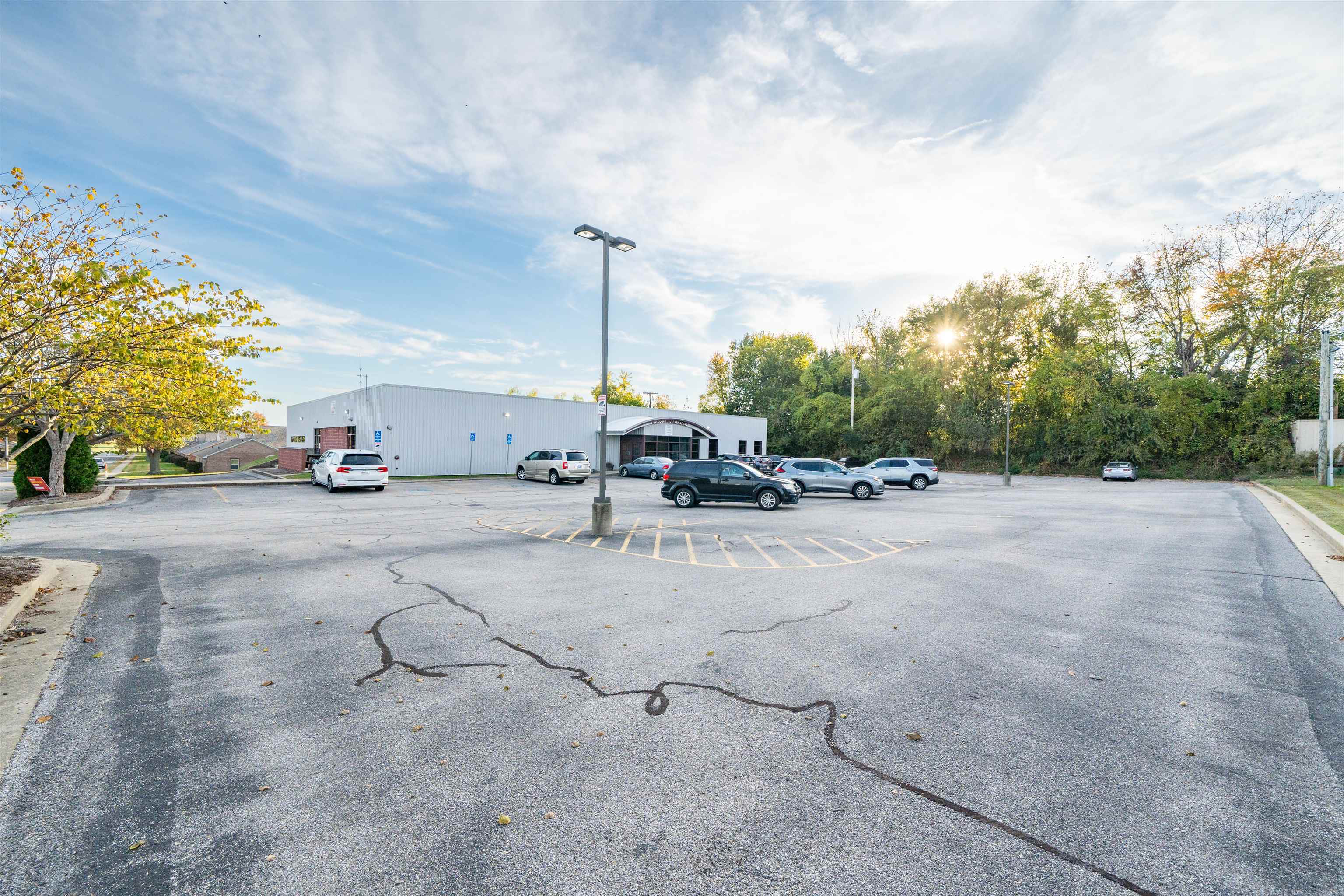 1650 Parrish Plaza Dr, Owensboro, Kentucky 42301, ,Business,For Sale,Parrish Plaza Dr,93485