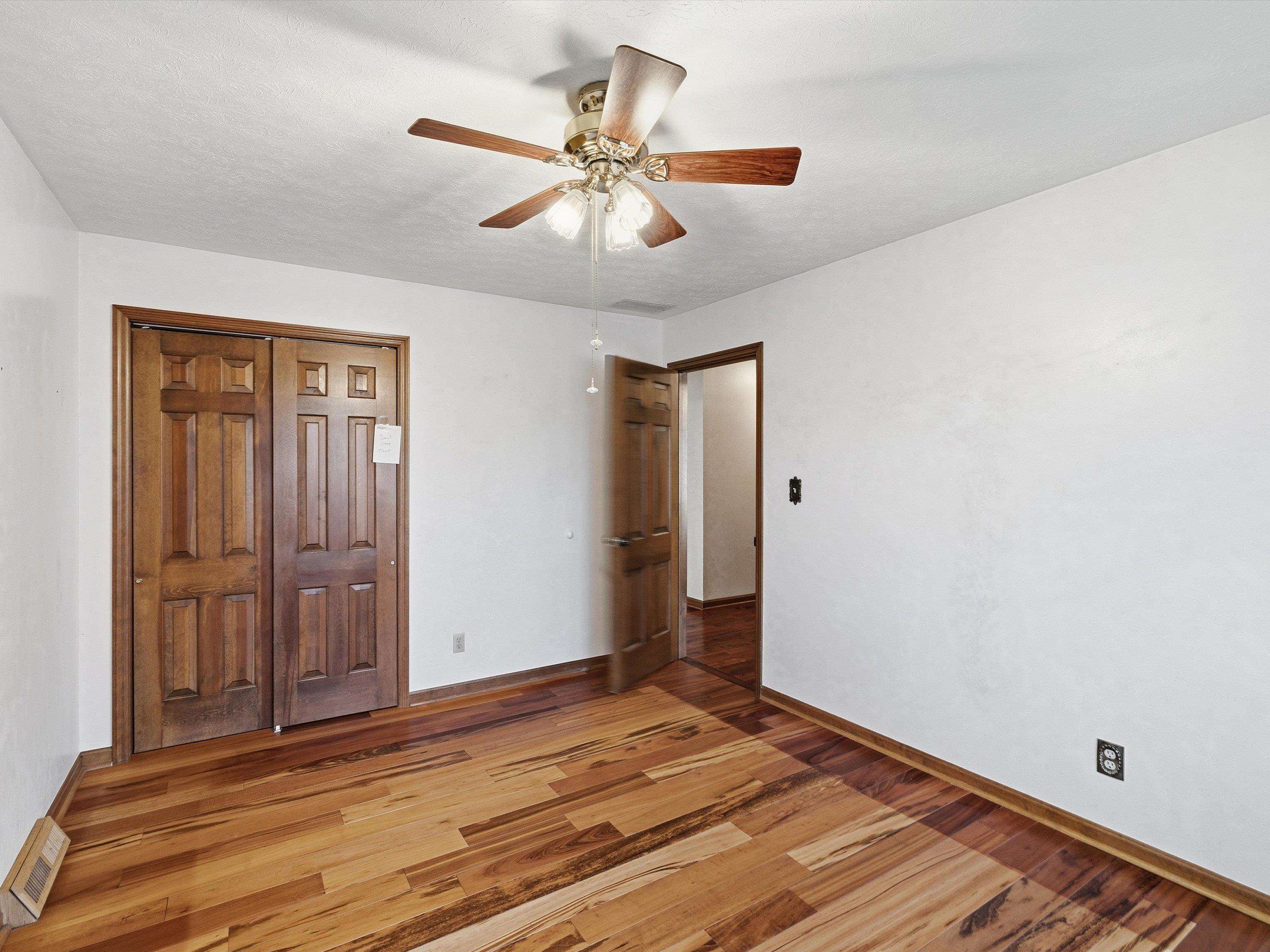 4547 Thruston Dermont Road, Owensboro, Kentucky 42303, 3 Bedrooms Bedrooms, ,2 BathroomsBathrooms,Single Family Residence,For Sale,Thruston Dermont Road,93486